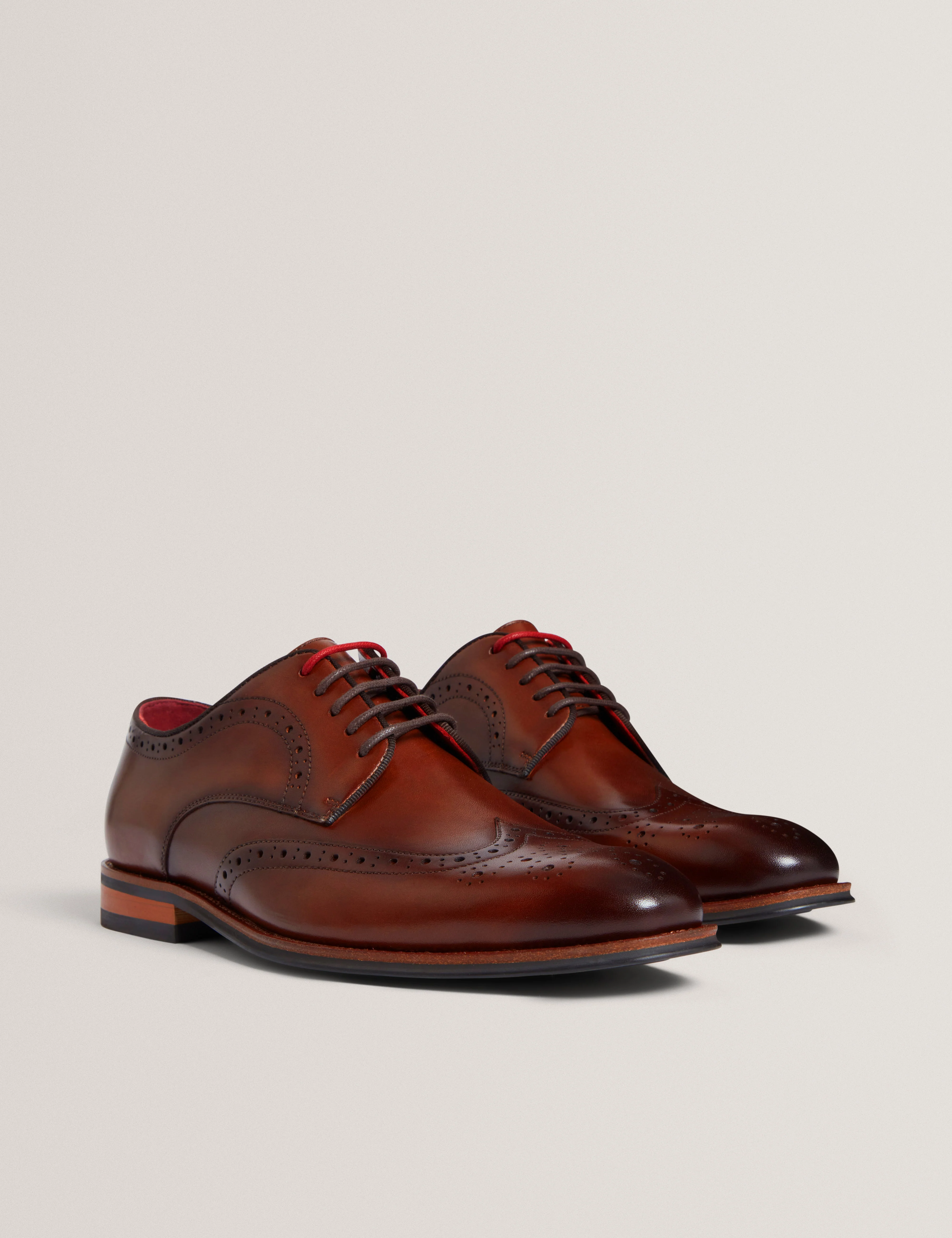 Markuse Brogue Derby Formal Shoe Tan - Image 4