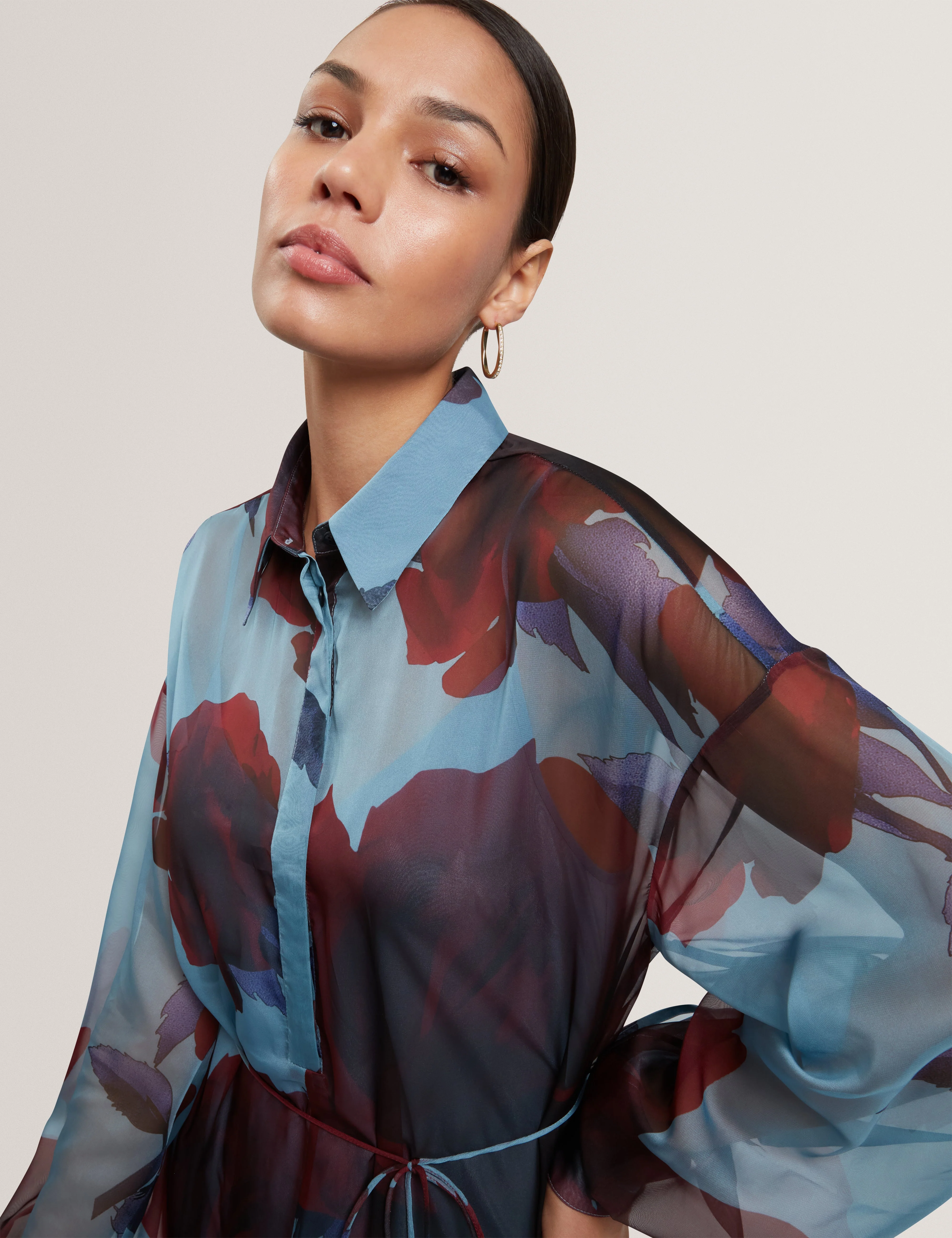 Marrnie Printed Bib Detail Maxi Shirt Dress Lt-Blue - Image 4