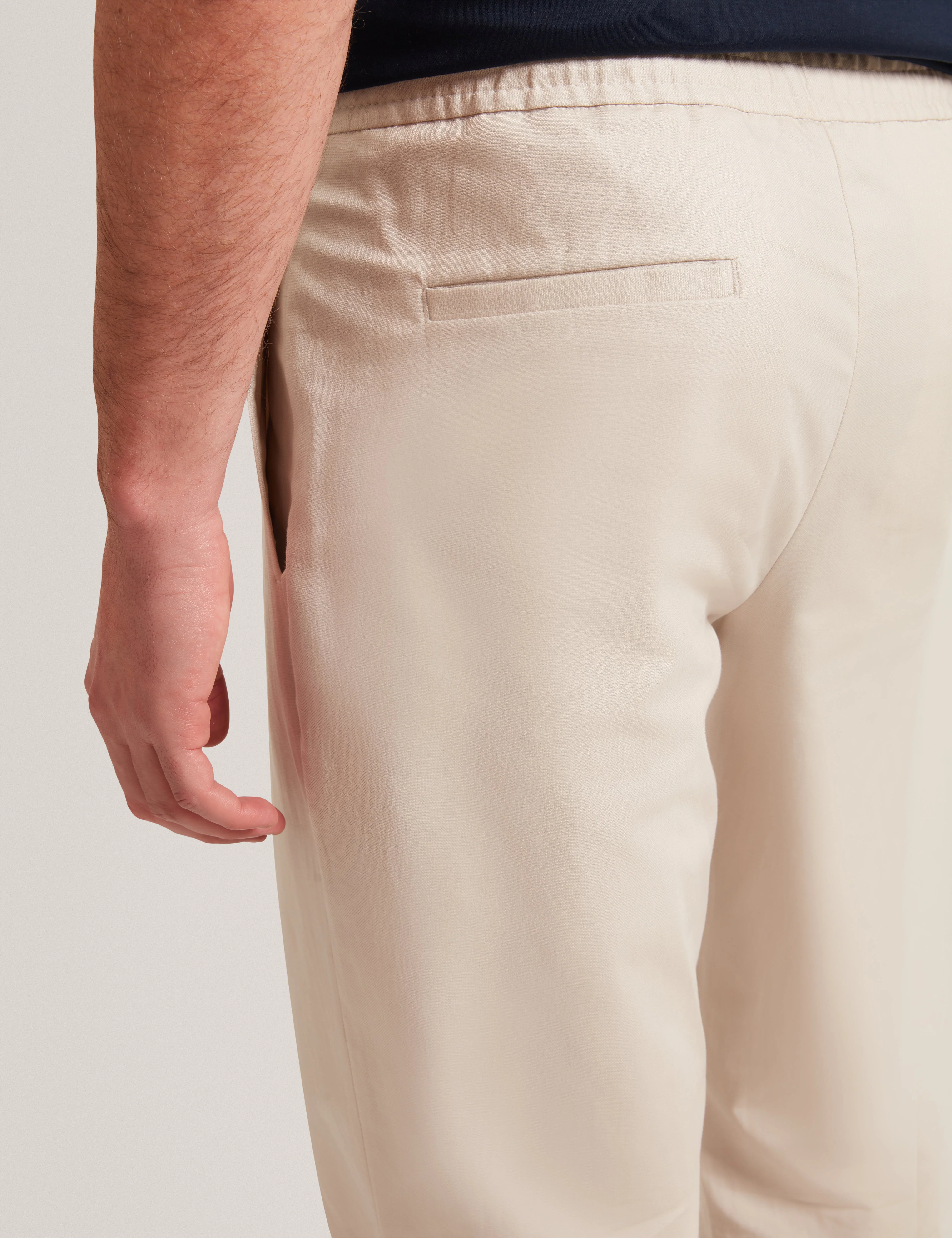 Maurce Straight Leg Linen Blend Trouser Natural - Image 4