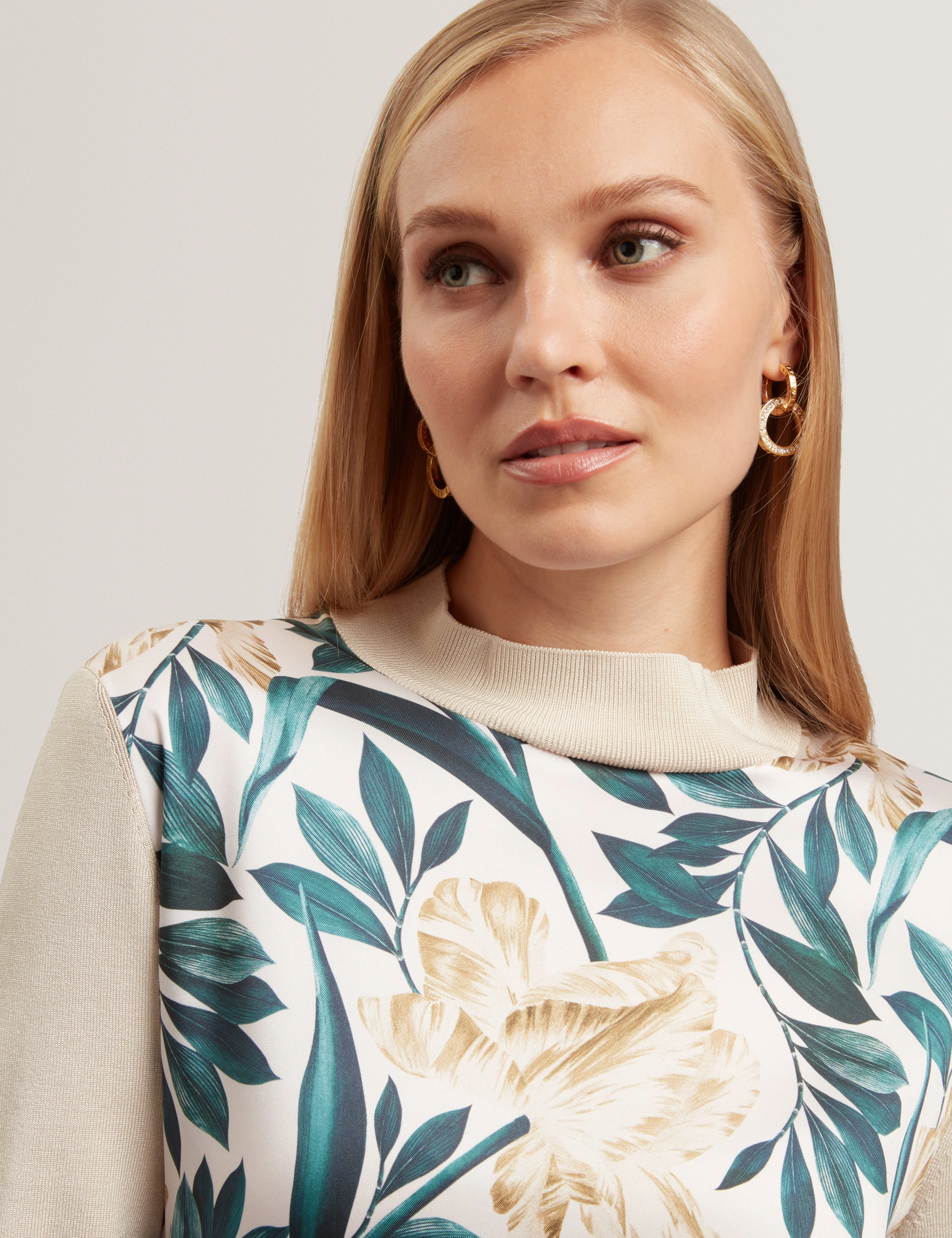 Merrni Printed Woven Front Knit Top Ivory - Image 4