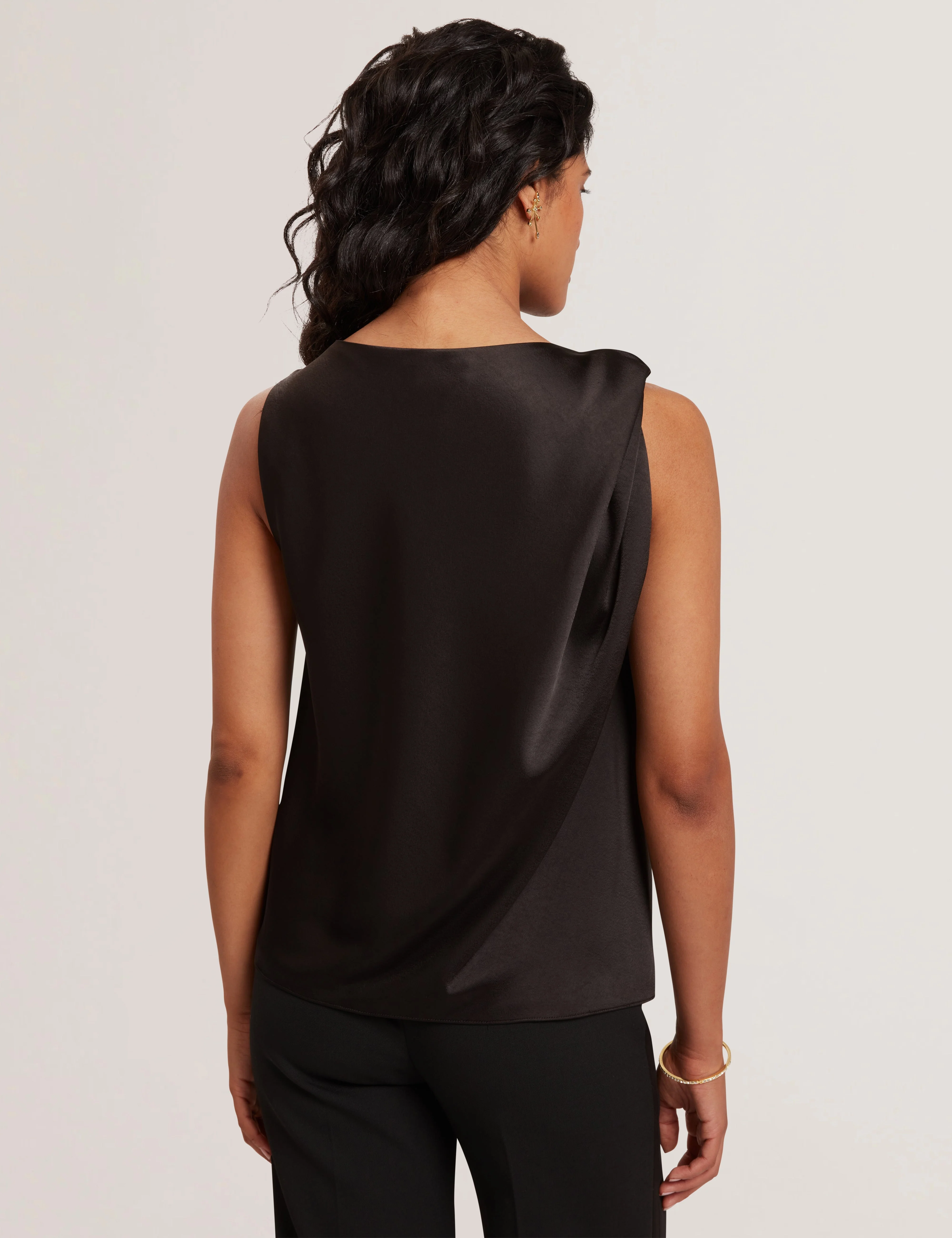 Miona Sleveless Twist Detail Top Black - Image 5