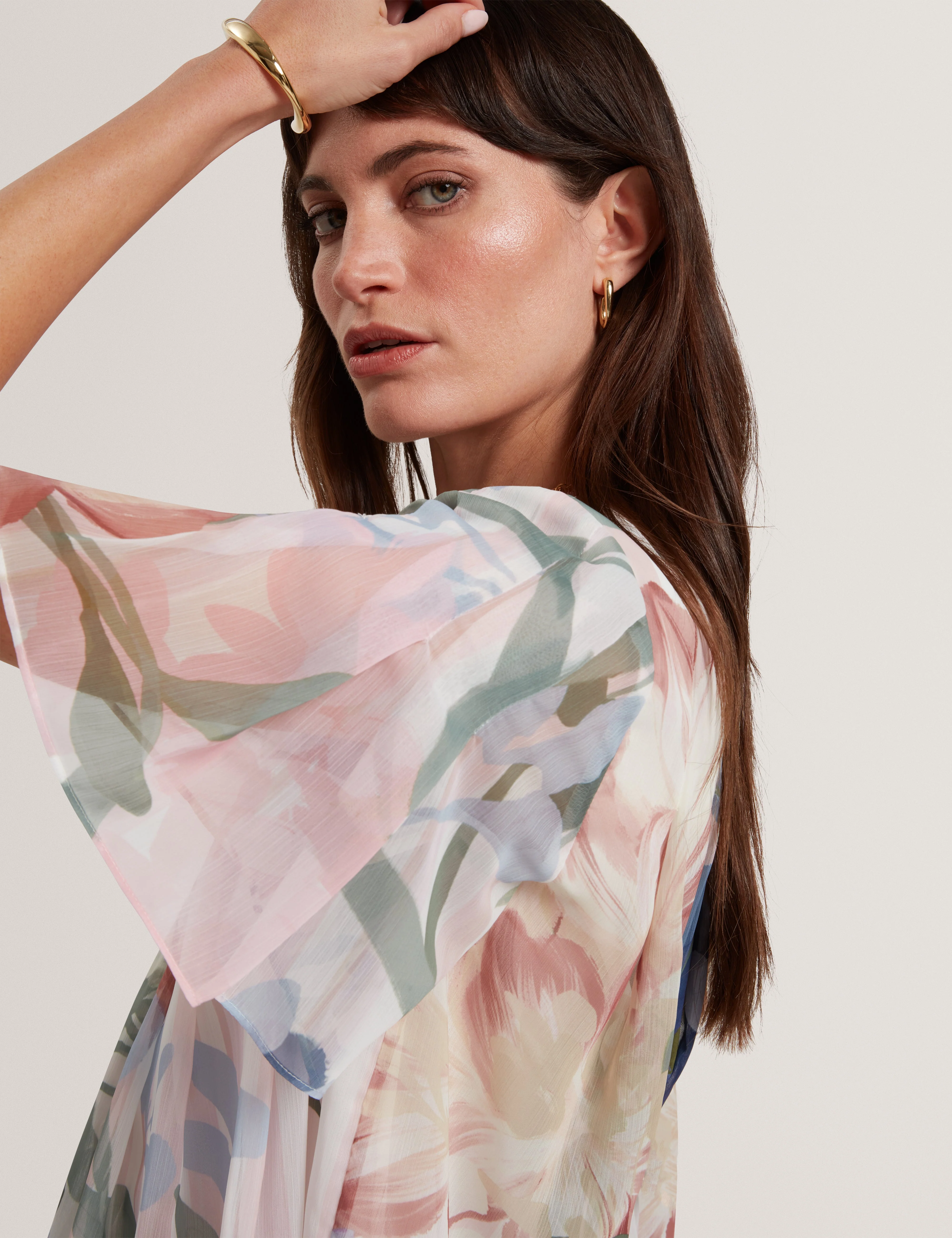 Nansii Pleated Angel Sleeve Printed Top Pink - Image 4