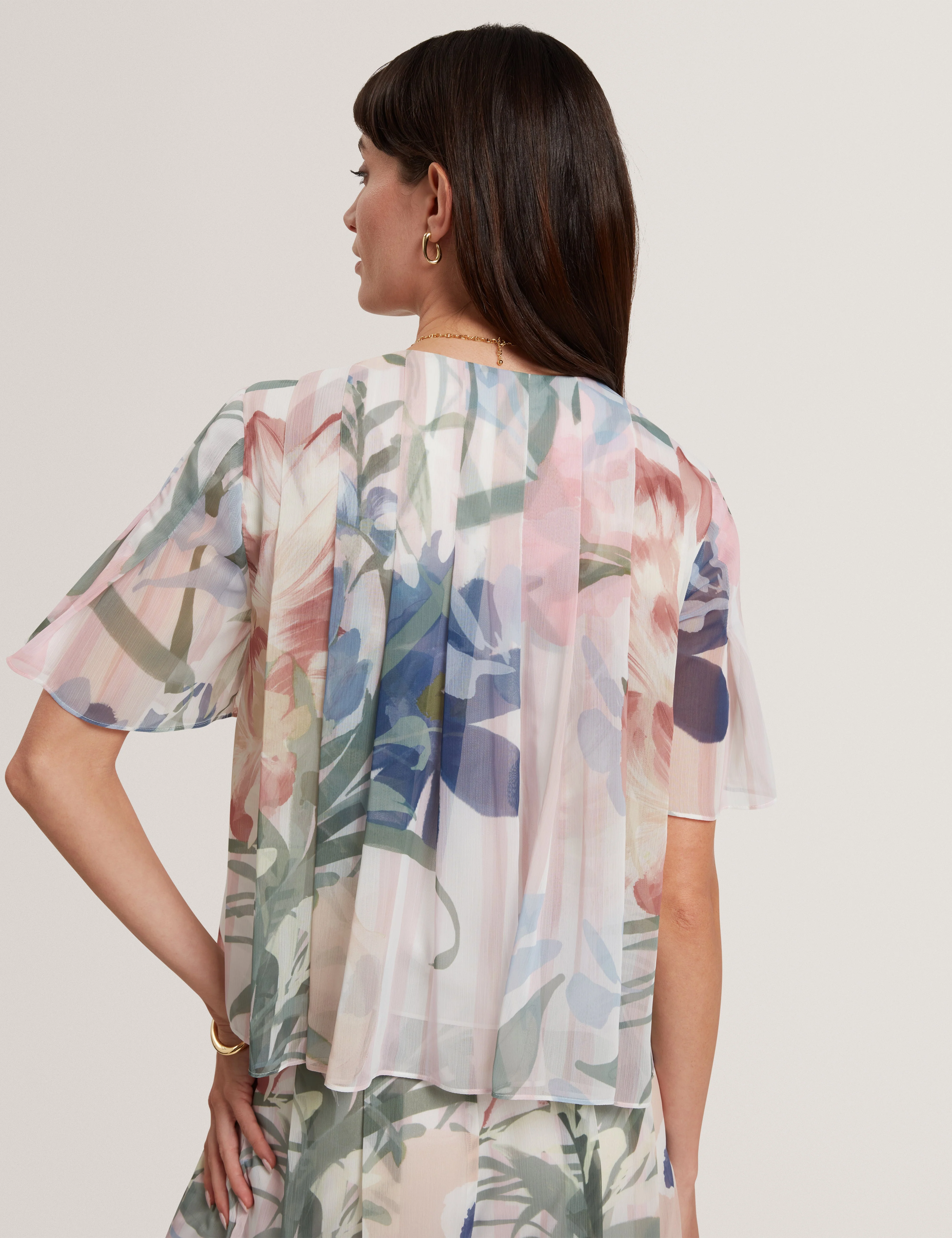 Nansii Pleated Angel Sleeve Printed Top Pink - Image 5