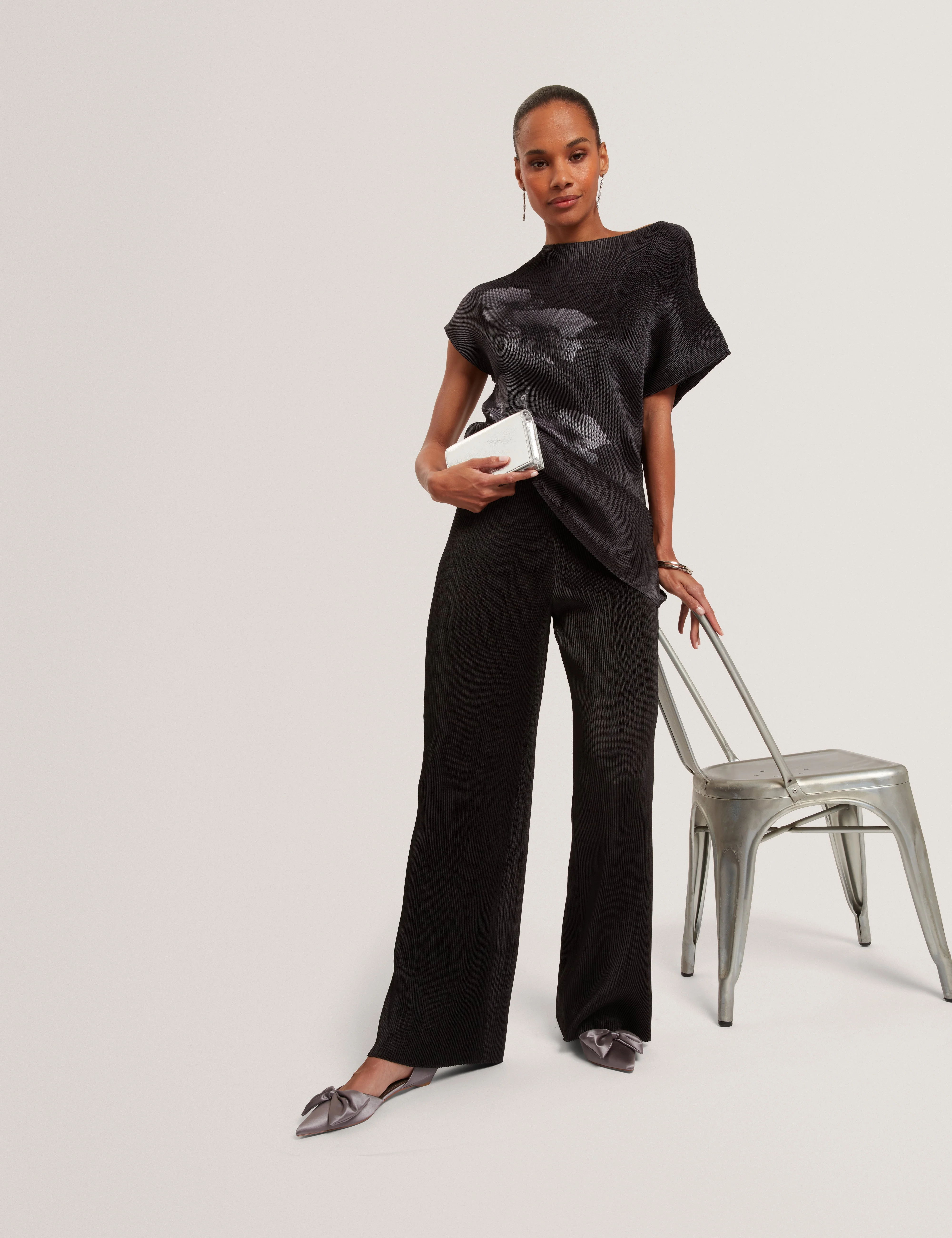 Narela Printed Wide Leg Plisse Trouser Black - Image 6