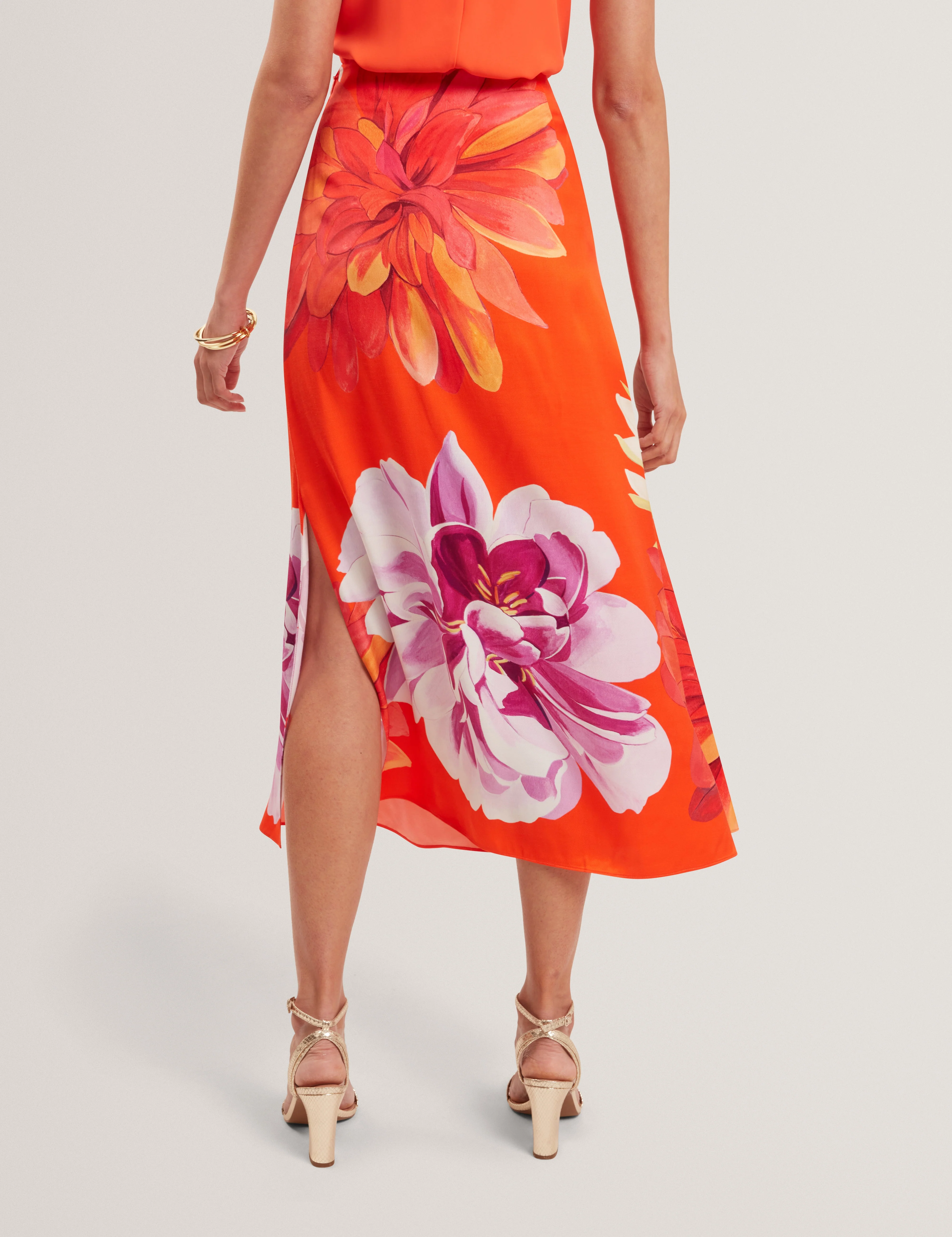Neoa Printed Asymmetric Midi Skirt Orange - Image 5