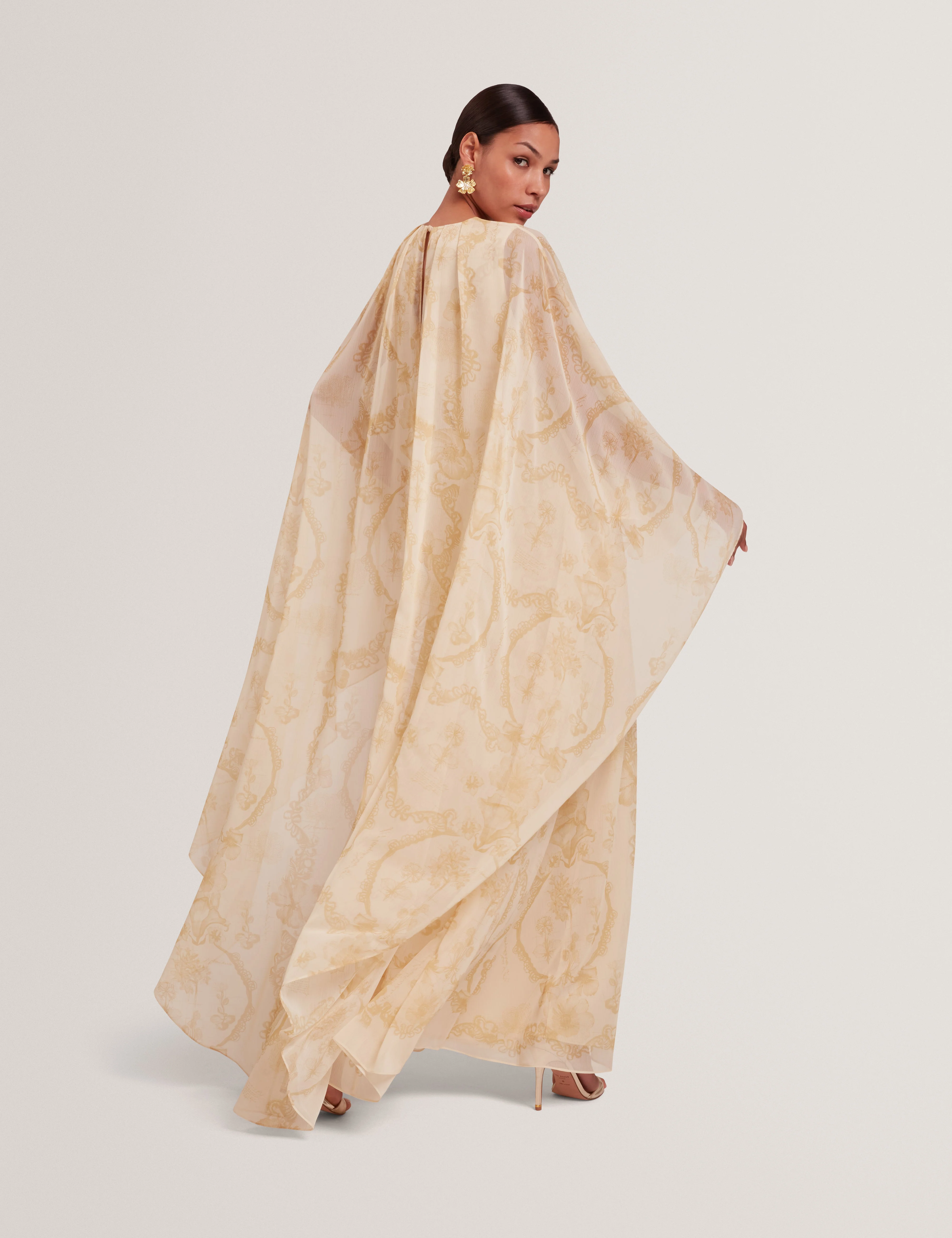 Nieva Waterfall Cape Detail Maxi Dress Lt-Yellow - Image 6