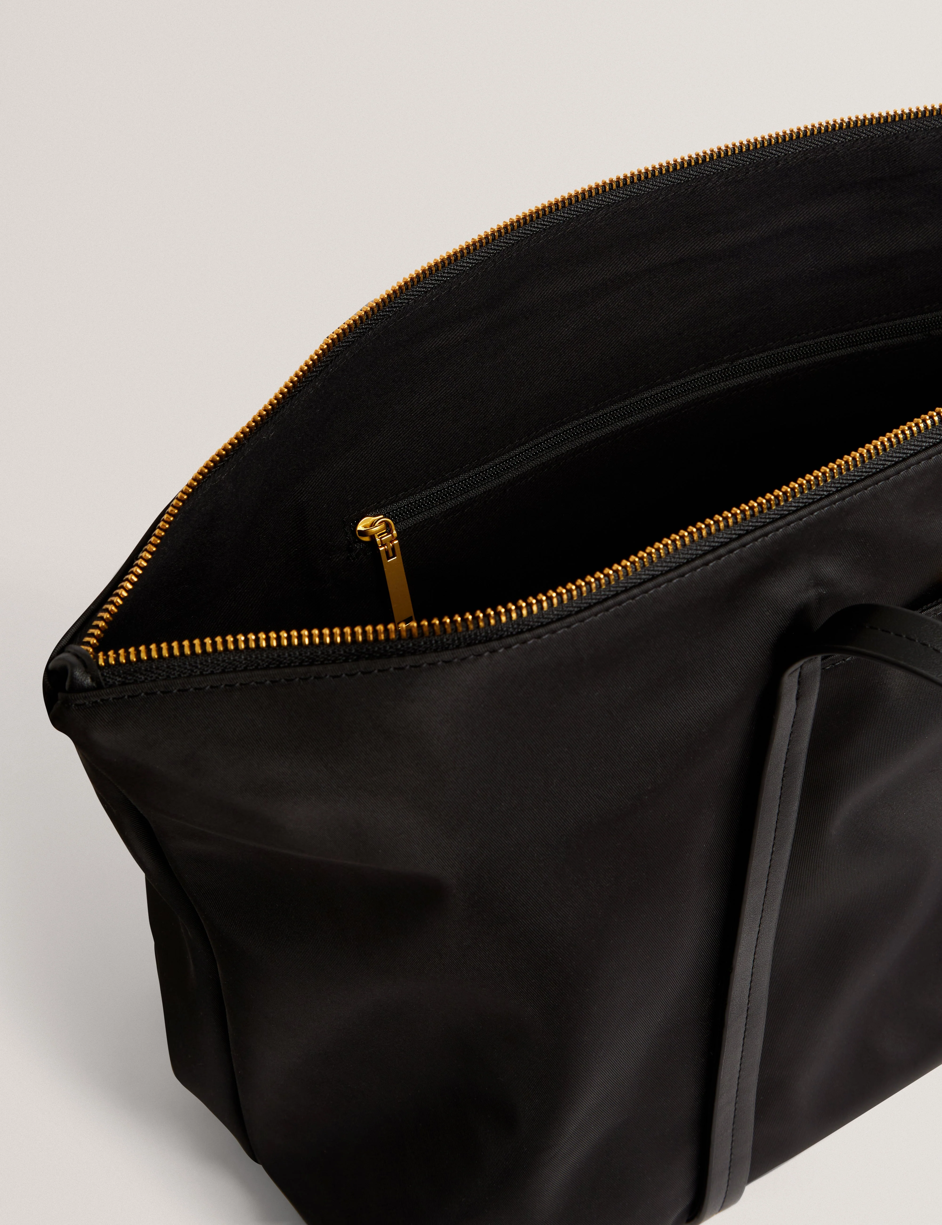 Nycole Nylon Large Tote Bag Black - Image 5