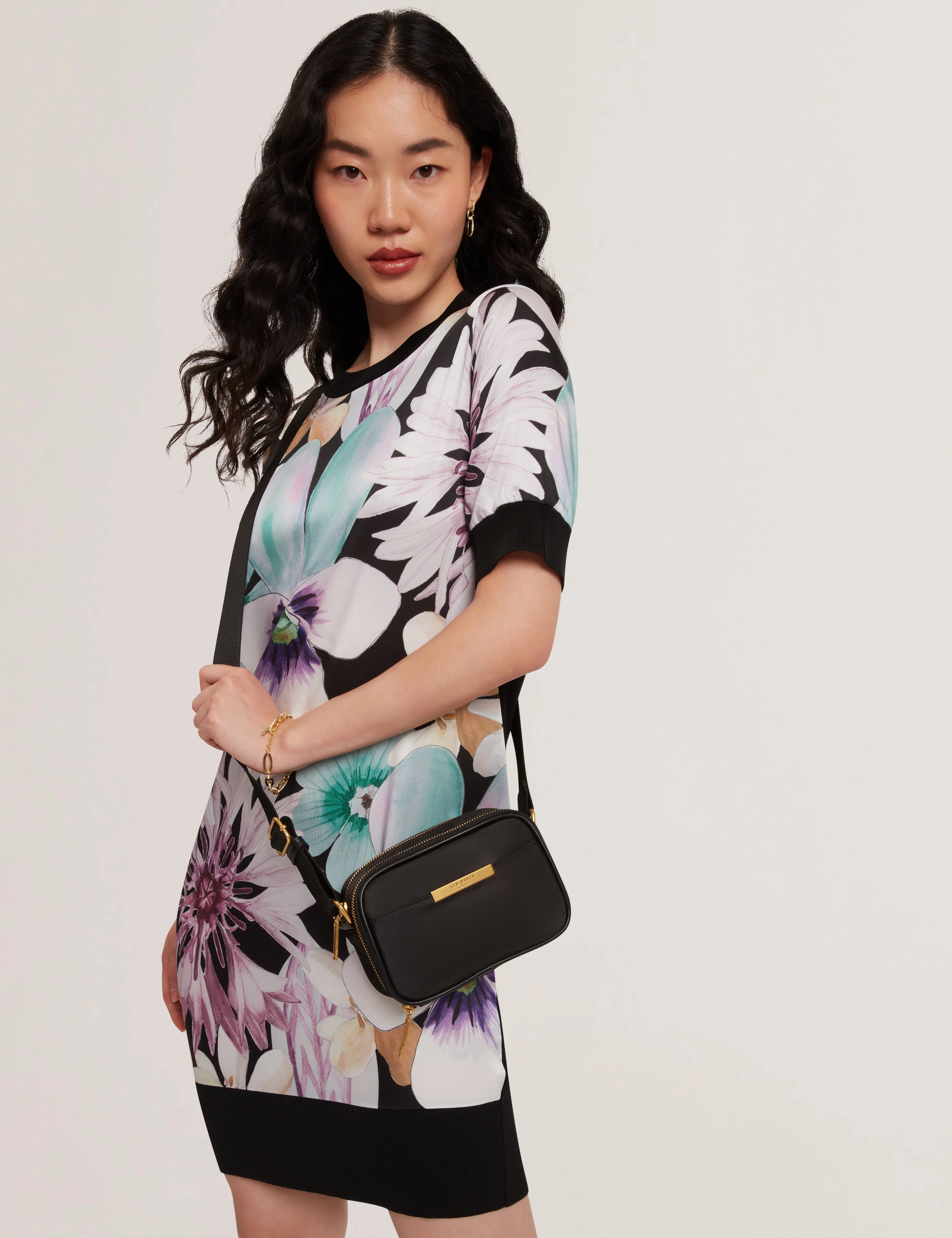 Nykila Nylon Small Crossbody Bag Black - Image 2