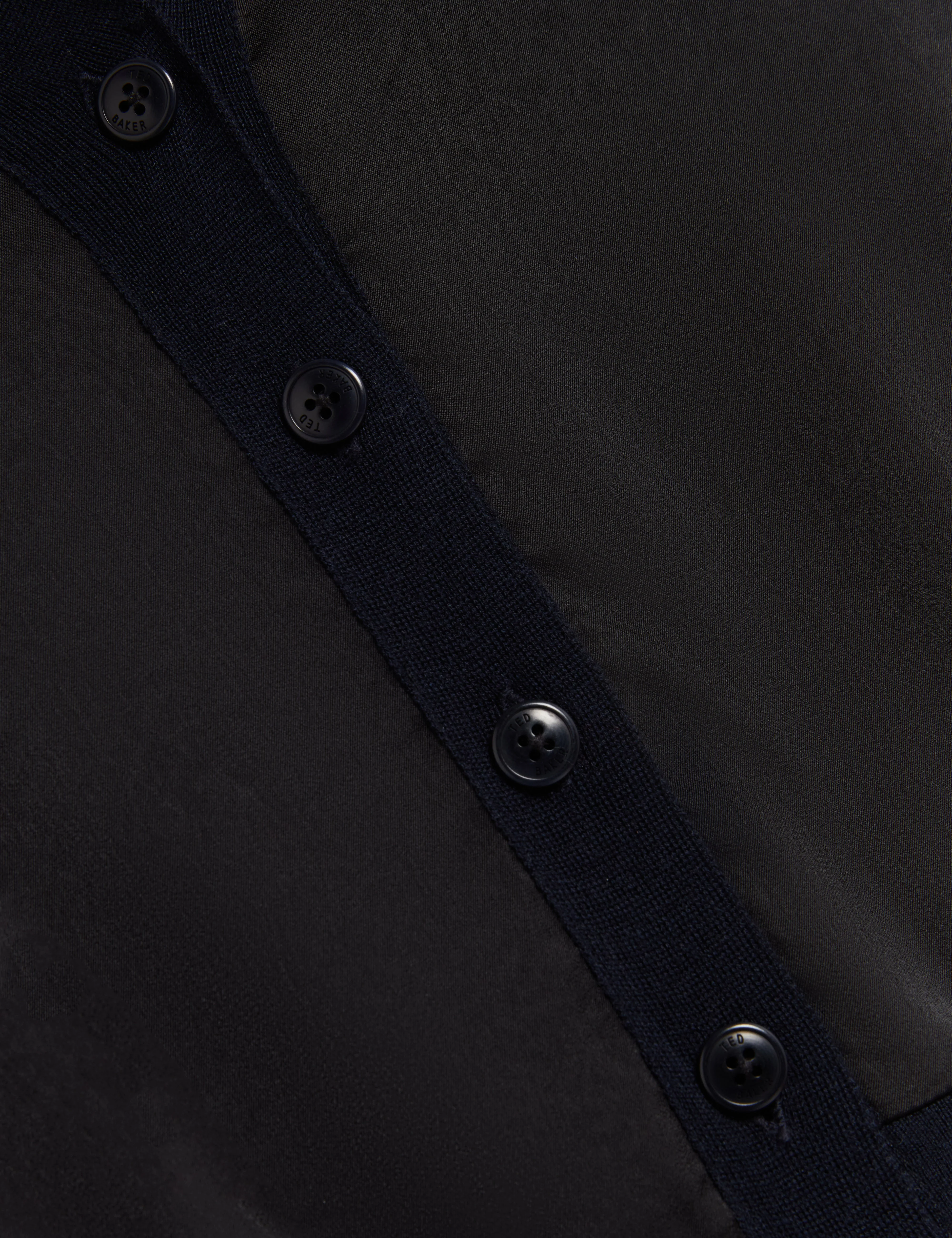 Ofina Woven Front Short Sleeve Cardigan Black - Image 7