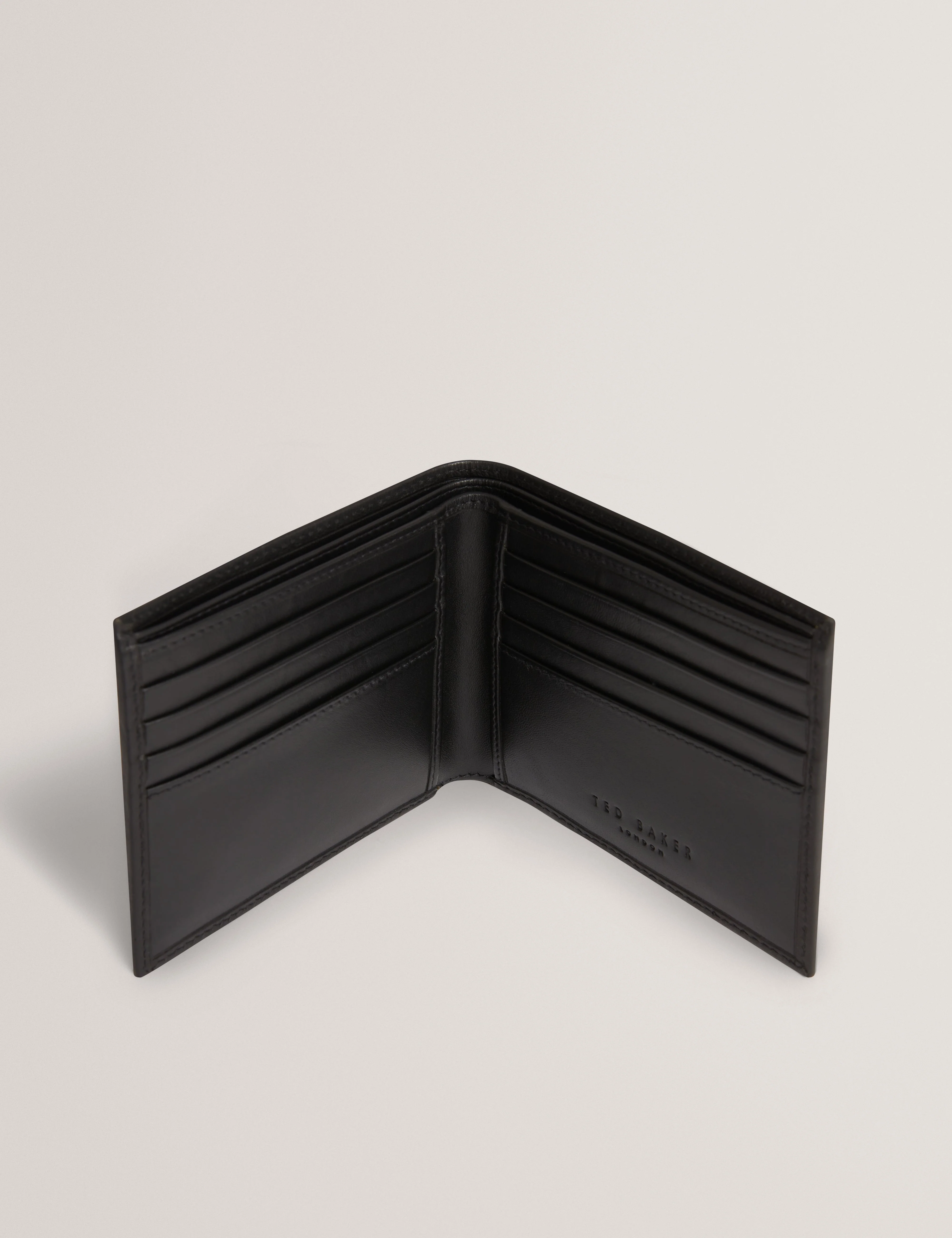 Petro Pebbled Leather Wallet Black - Image 4