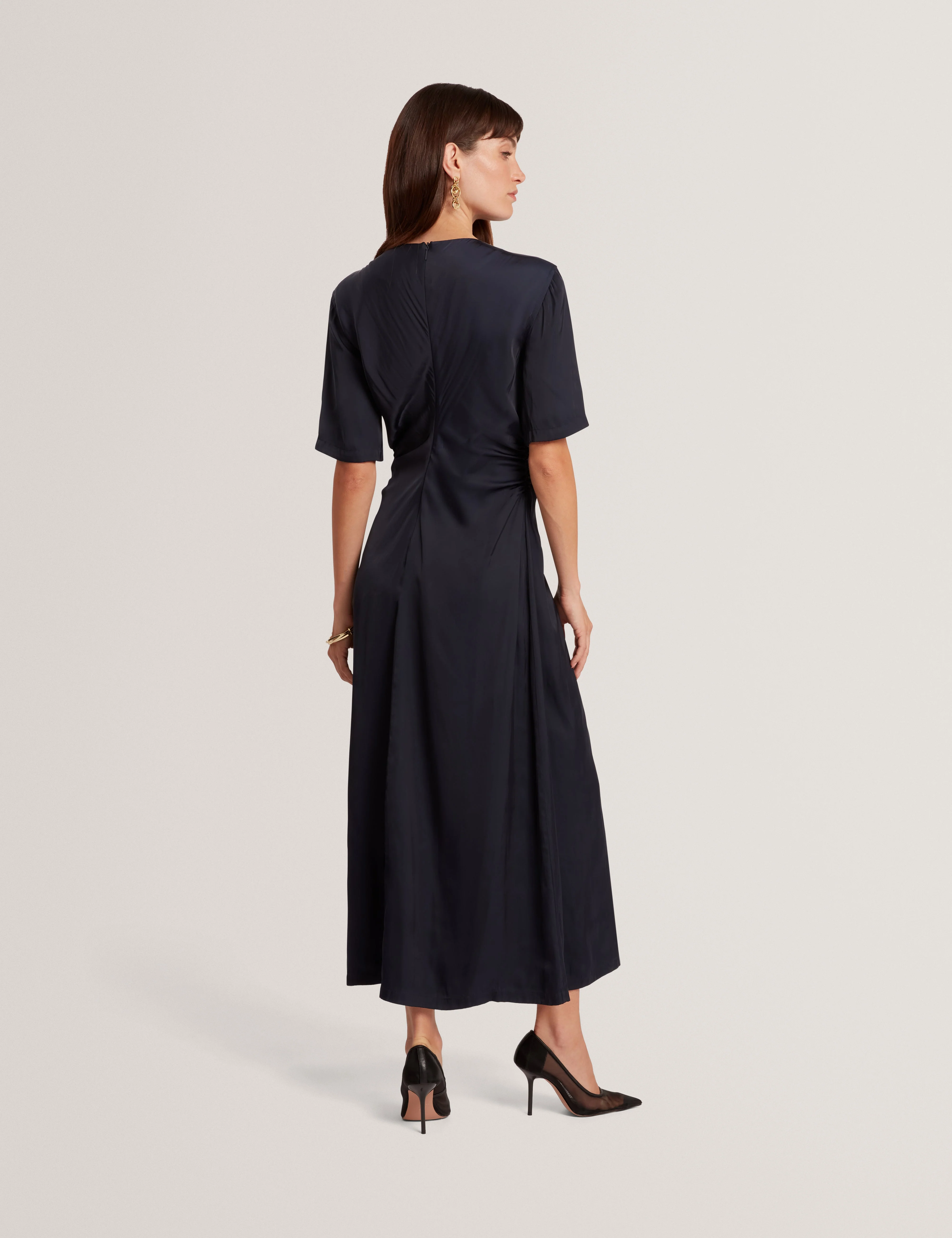 Plumma Short Sleeve Gathered Waist Midi Dress Navy - Image 5