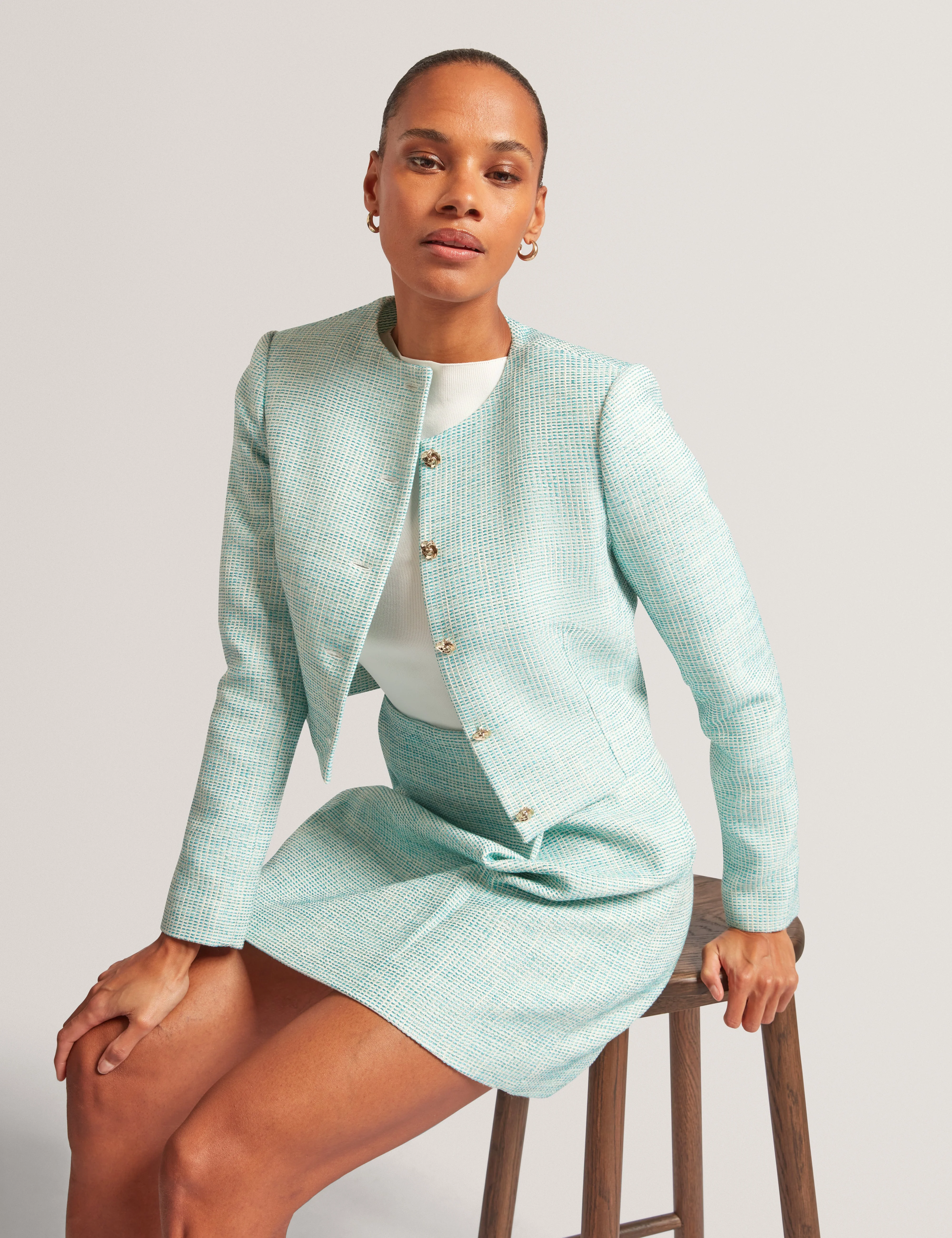 Previa Cropped Tailored Boucle Jacket Mid-Green - Image 3
