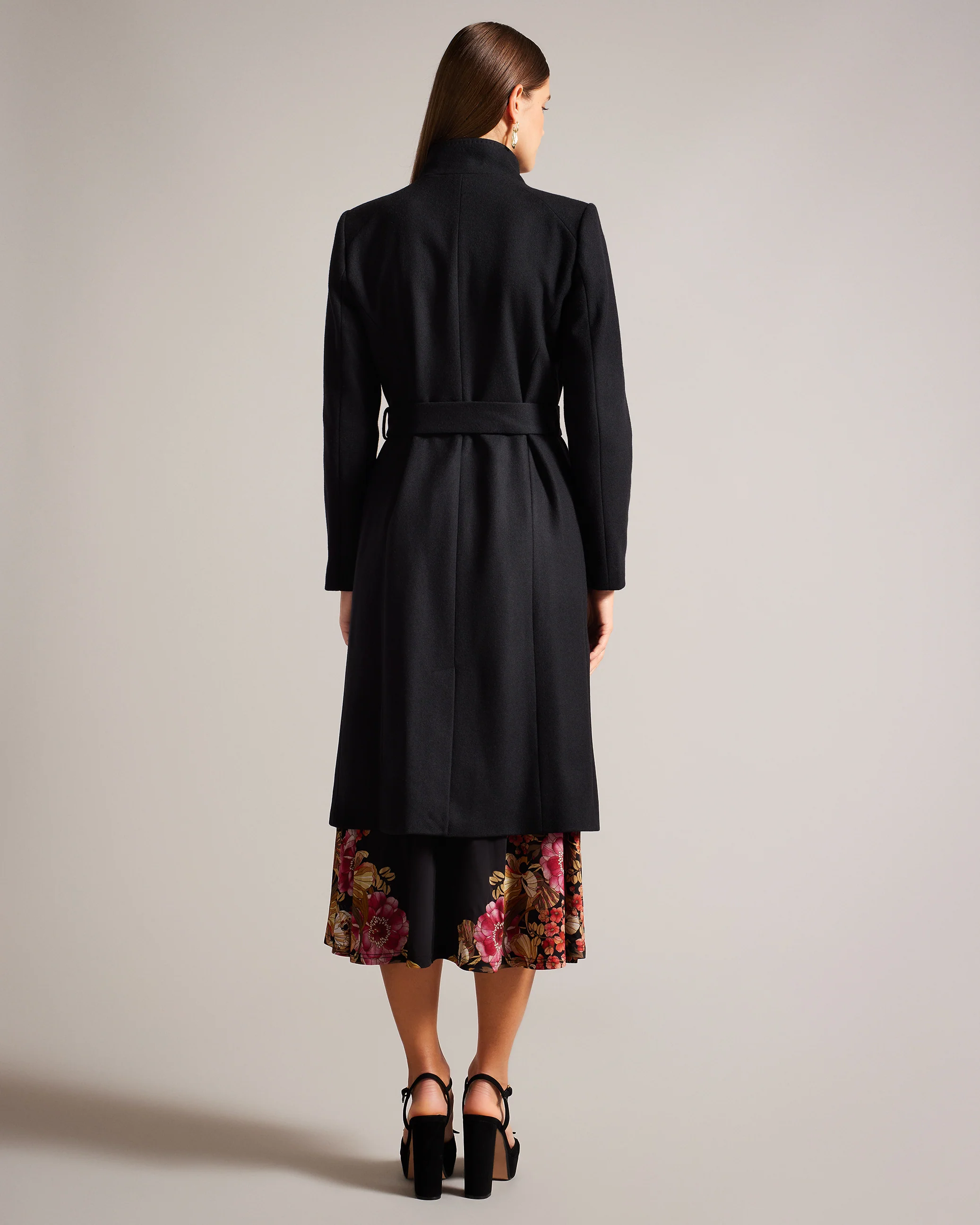 Rose Wool Wrap Coat Black - Image 4