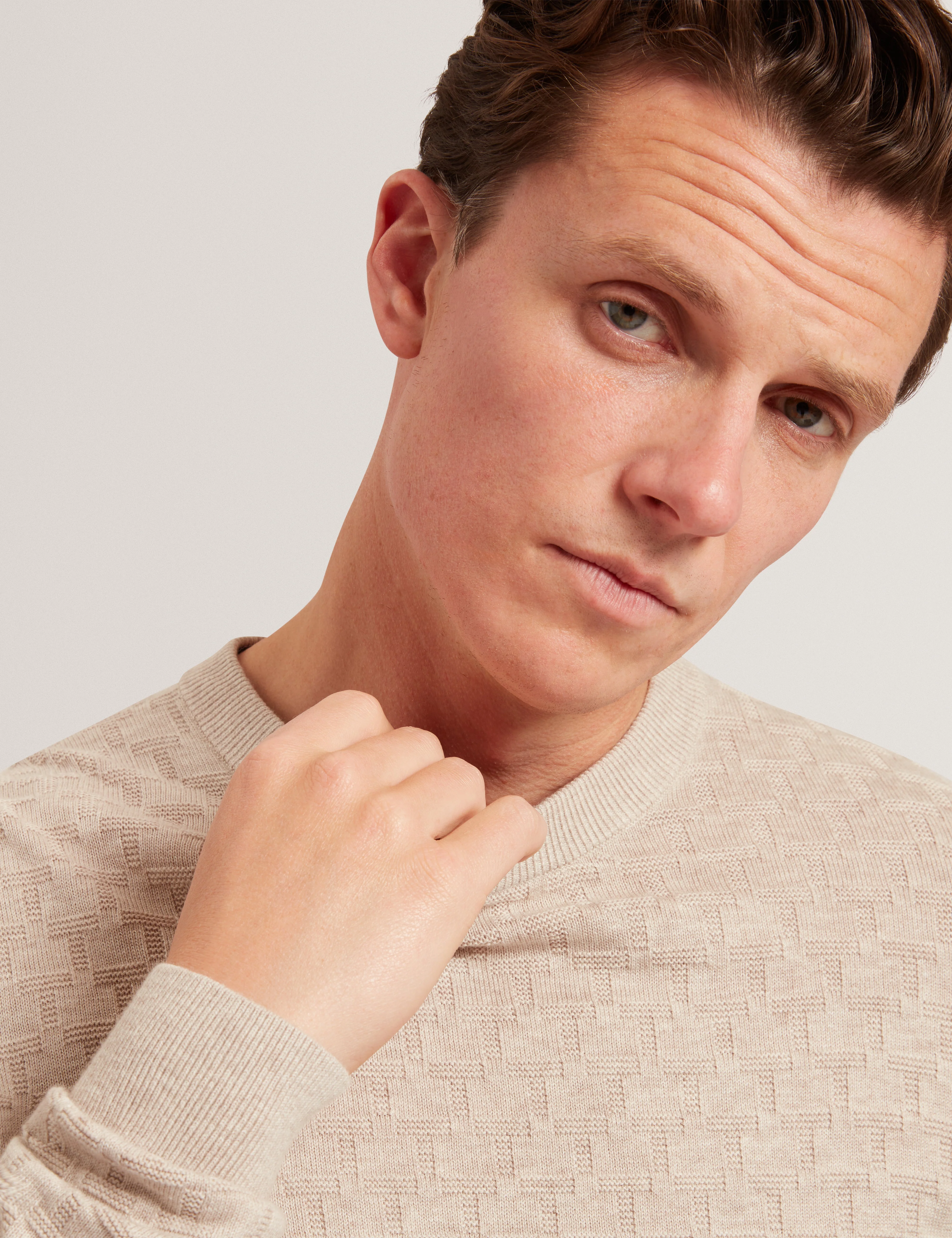Sainsy T Stitch Crew Neck Natural - Image 4