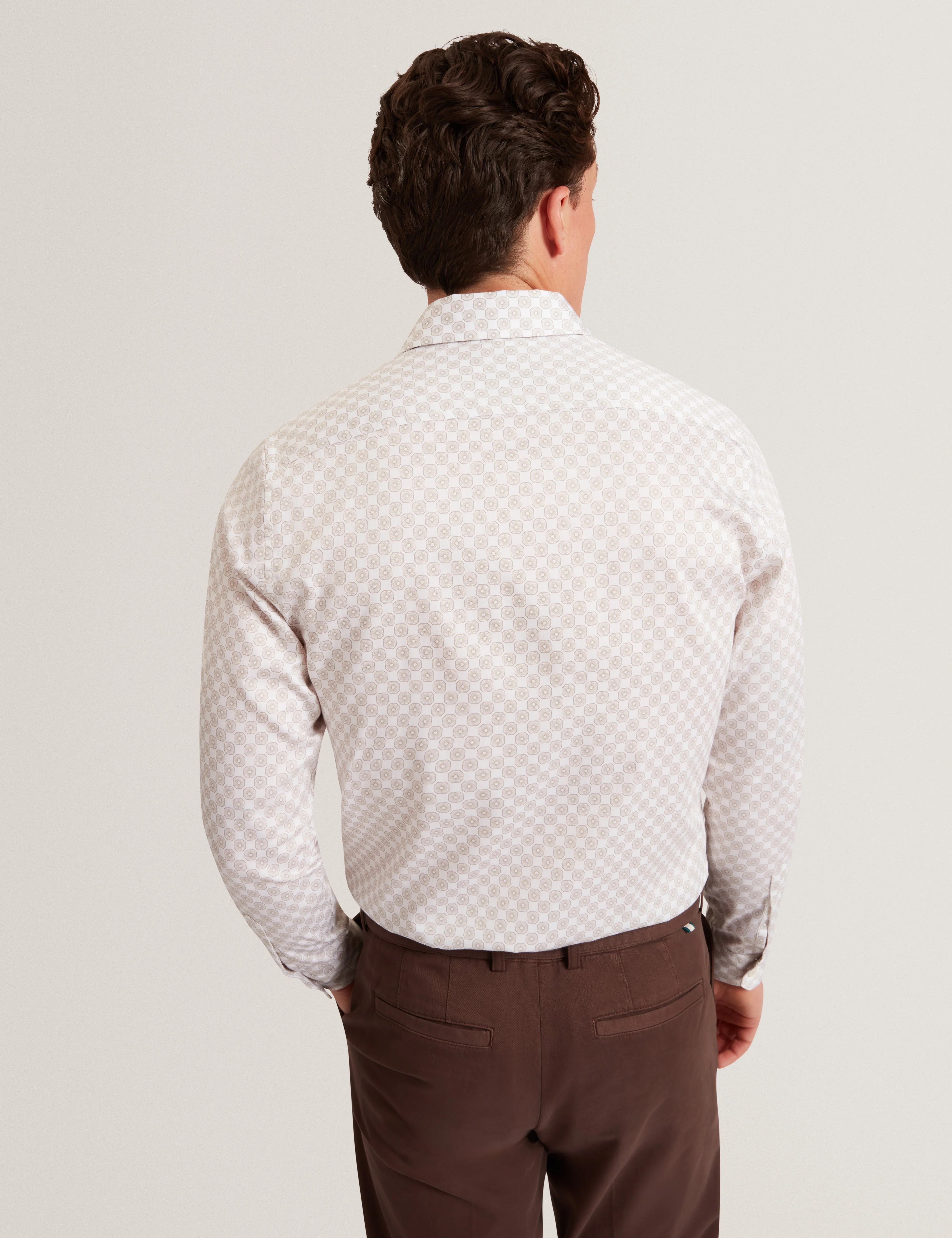 Sef Ls Slim Fit Circle Geo Print Shirt Taupe - Image 4