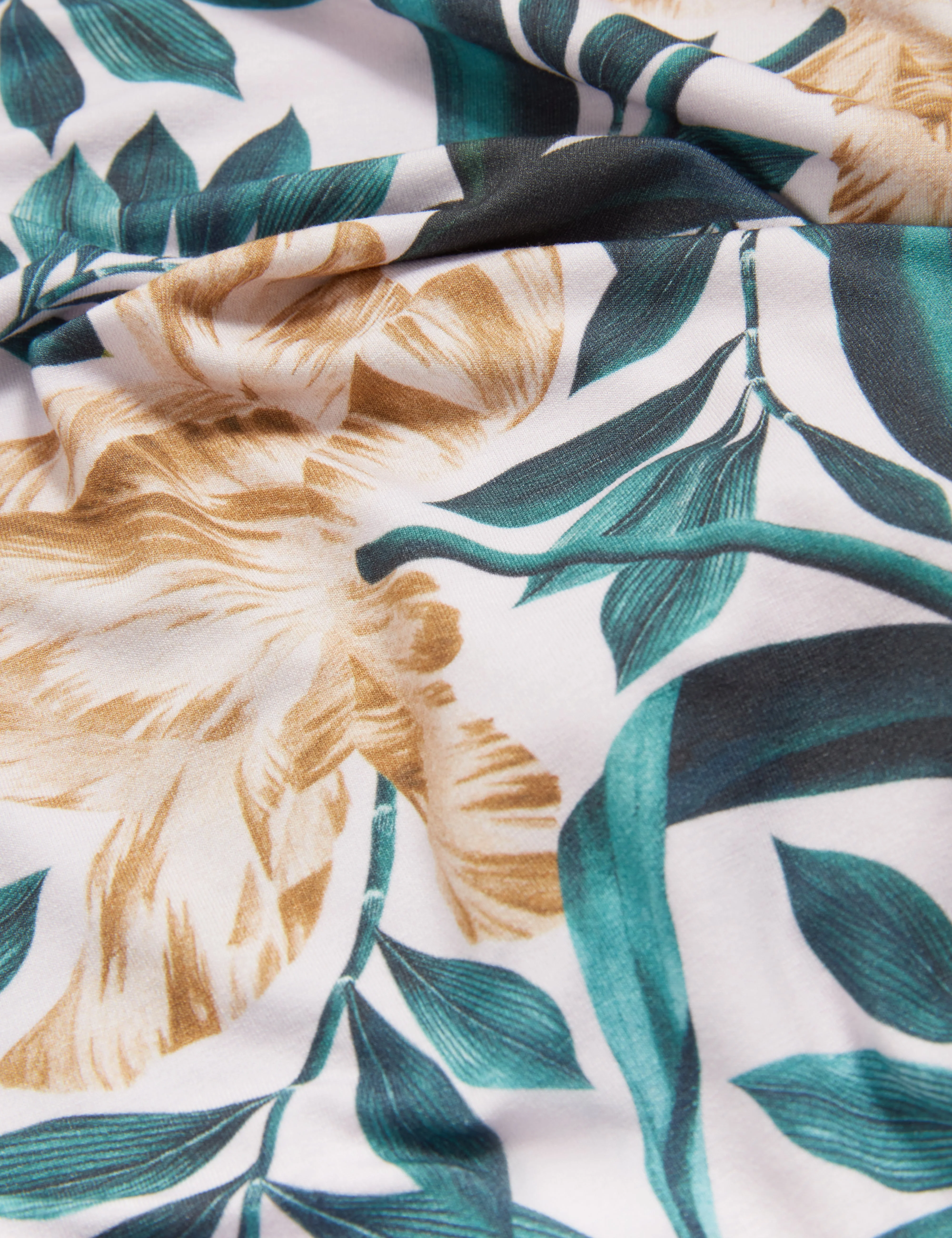 Selly Printed Fitted Tee Cream - Image 2
