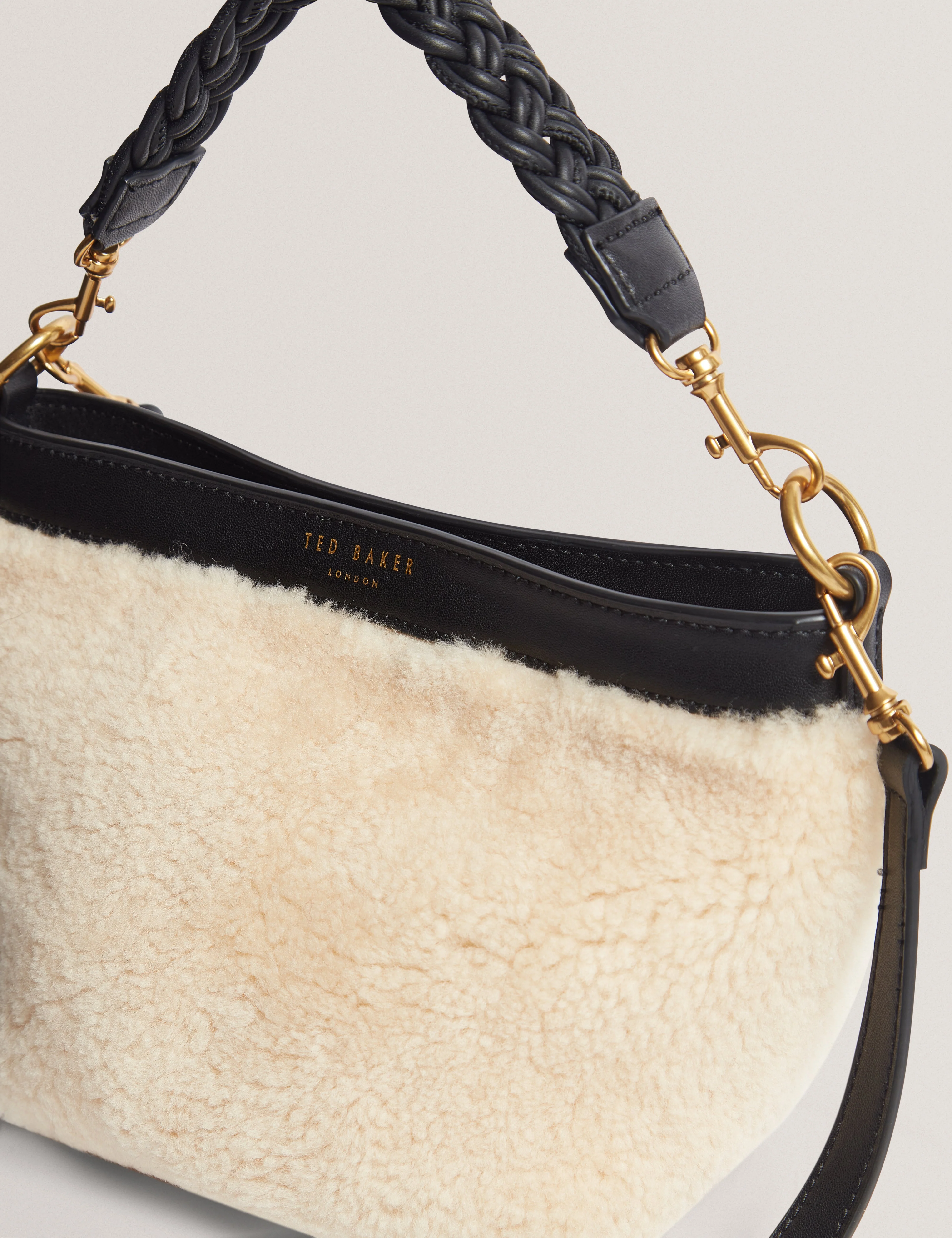 Sherbaa Shearling Leather Weave Handle Crossbody Black - Image 3