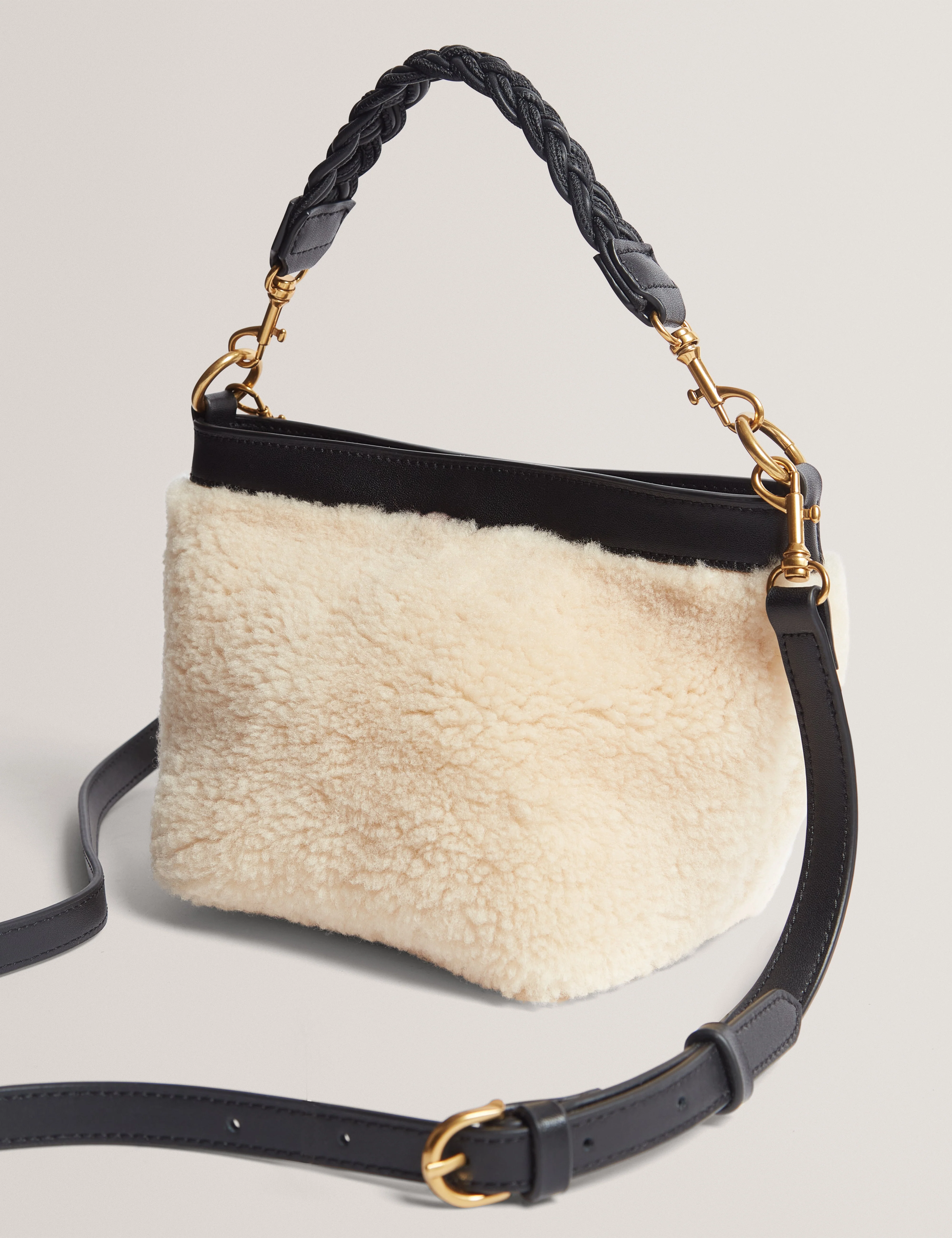 Sherbaa Shearling Leather Weave Handle Crossbody Black - Image 4