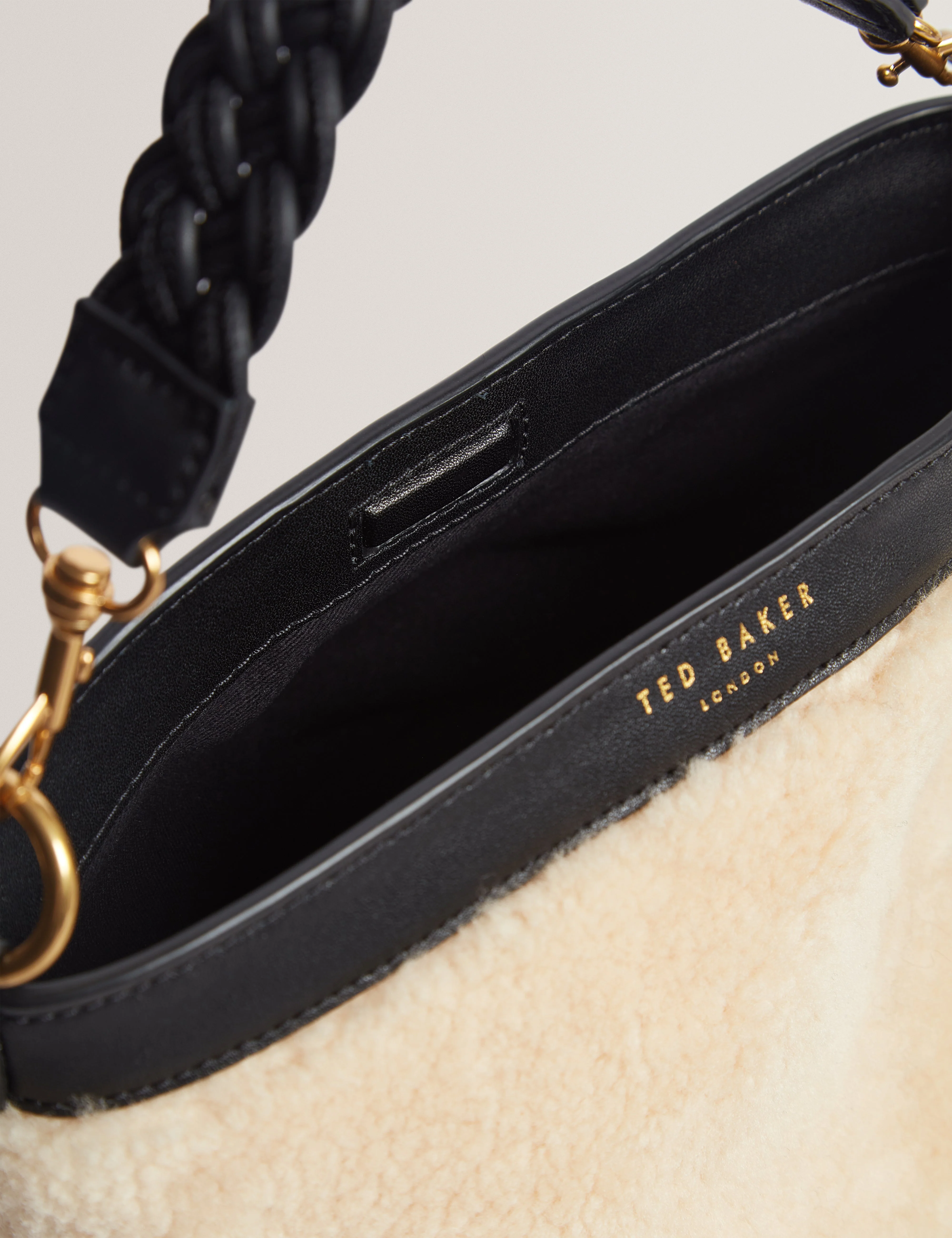 Sherbaa Shearling Leather Weave Handle Crossbody Black - Image 5