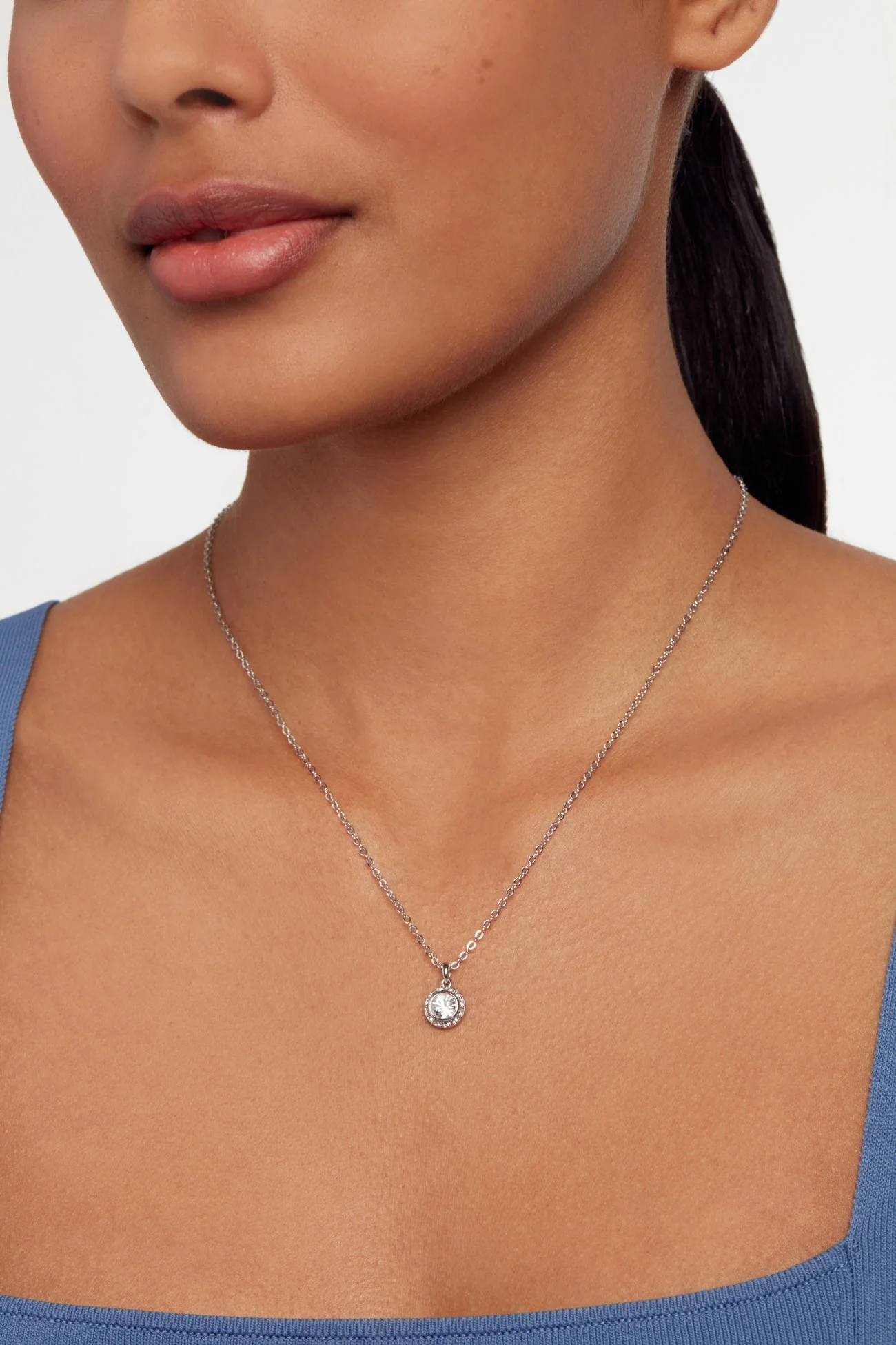 Soltell Solitaire Sparkle Crystal Pendant Silver - Image 3