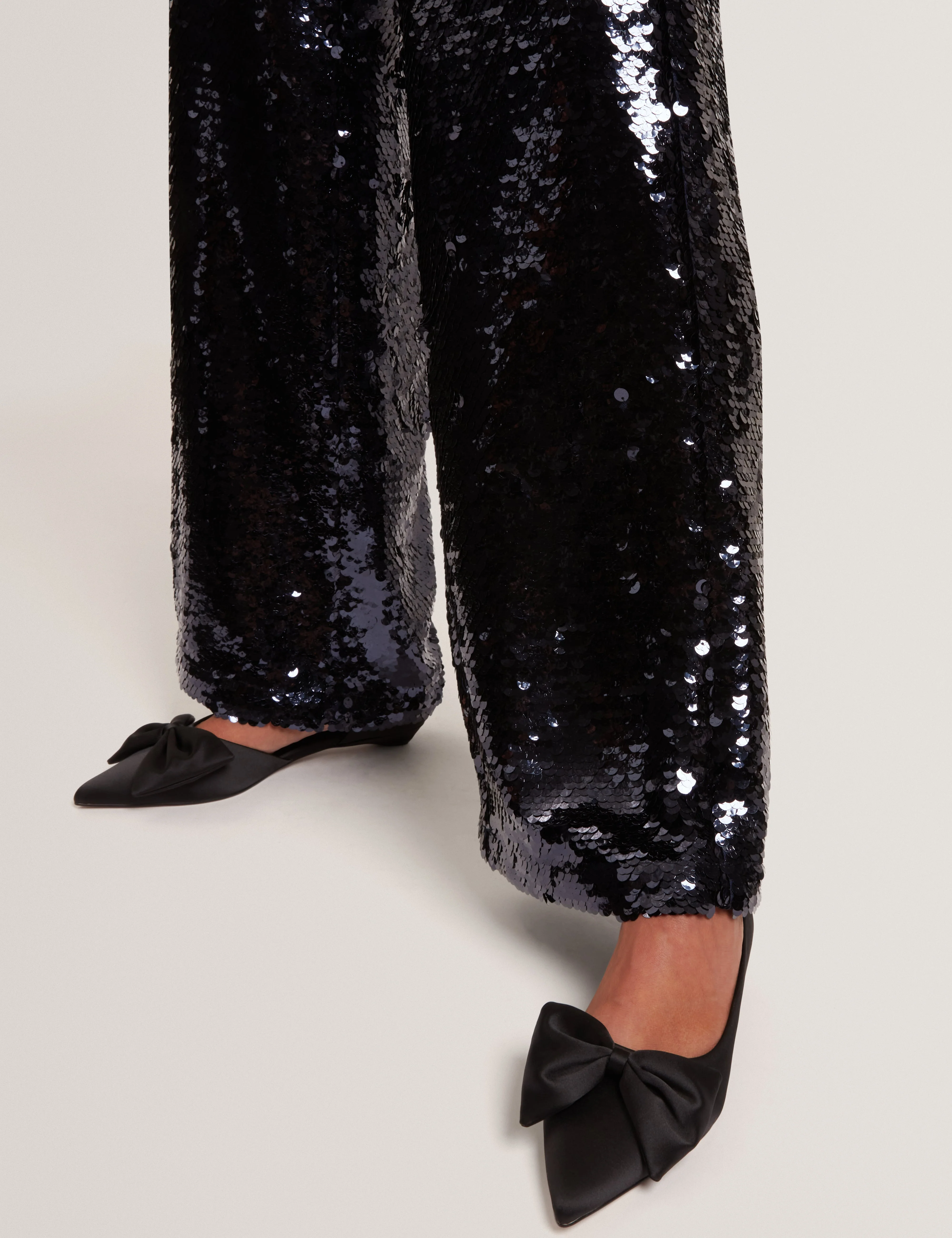Soufiya Satin Bow Detail Flat Black - Image 2