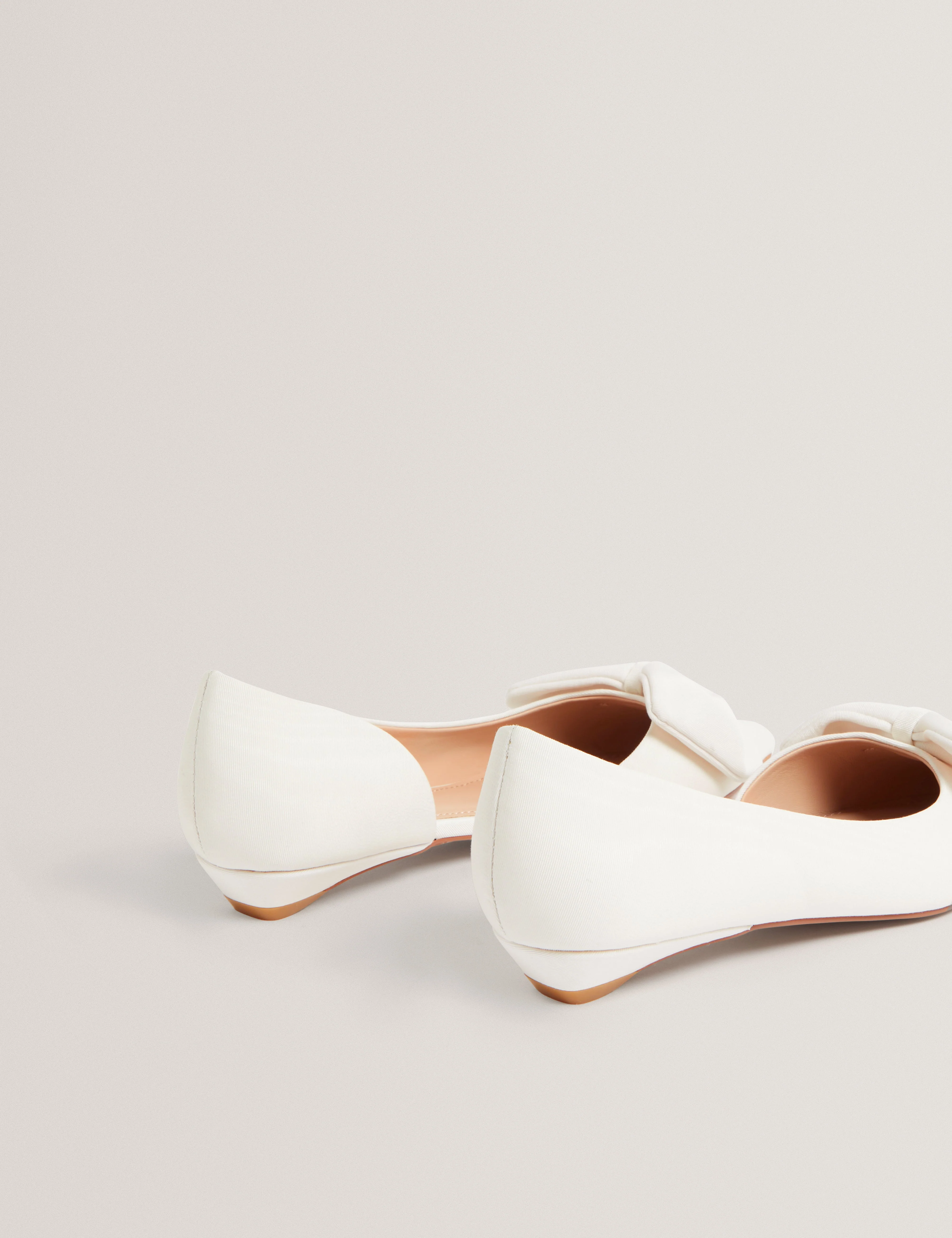 Soufiya Satin Bow Detail Flat Ivory - Image 4