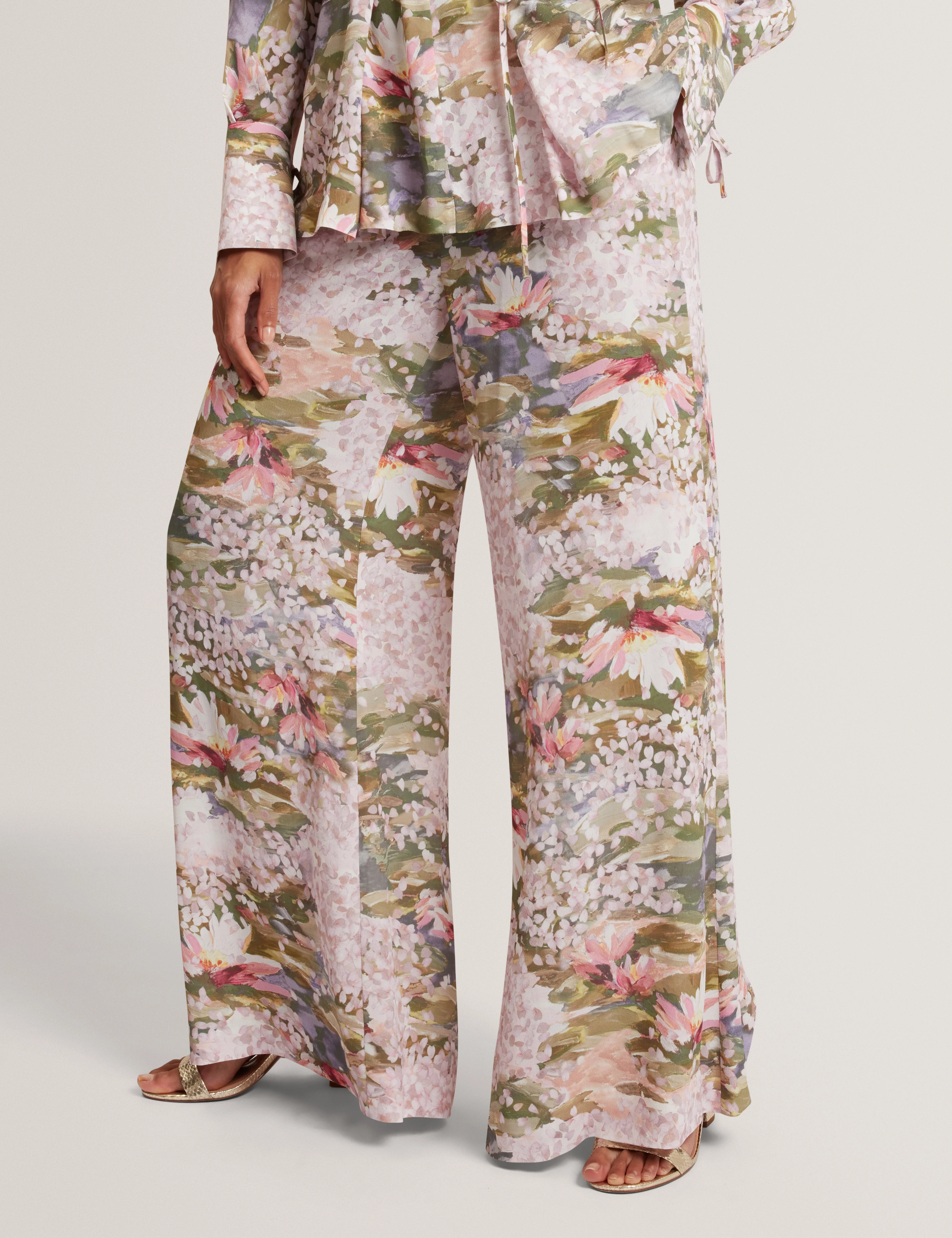 Spiree Wide Leg Printed Trousers Pink