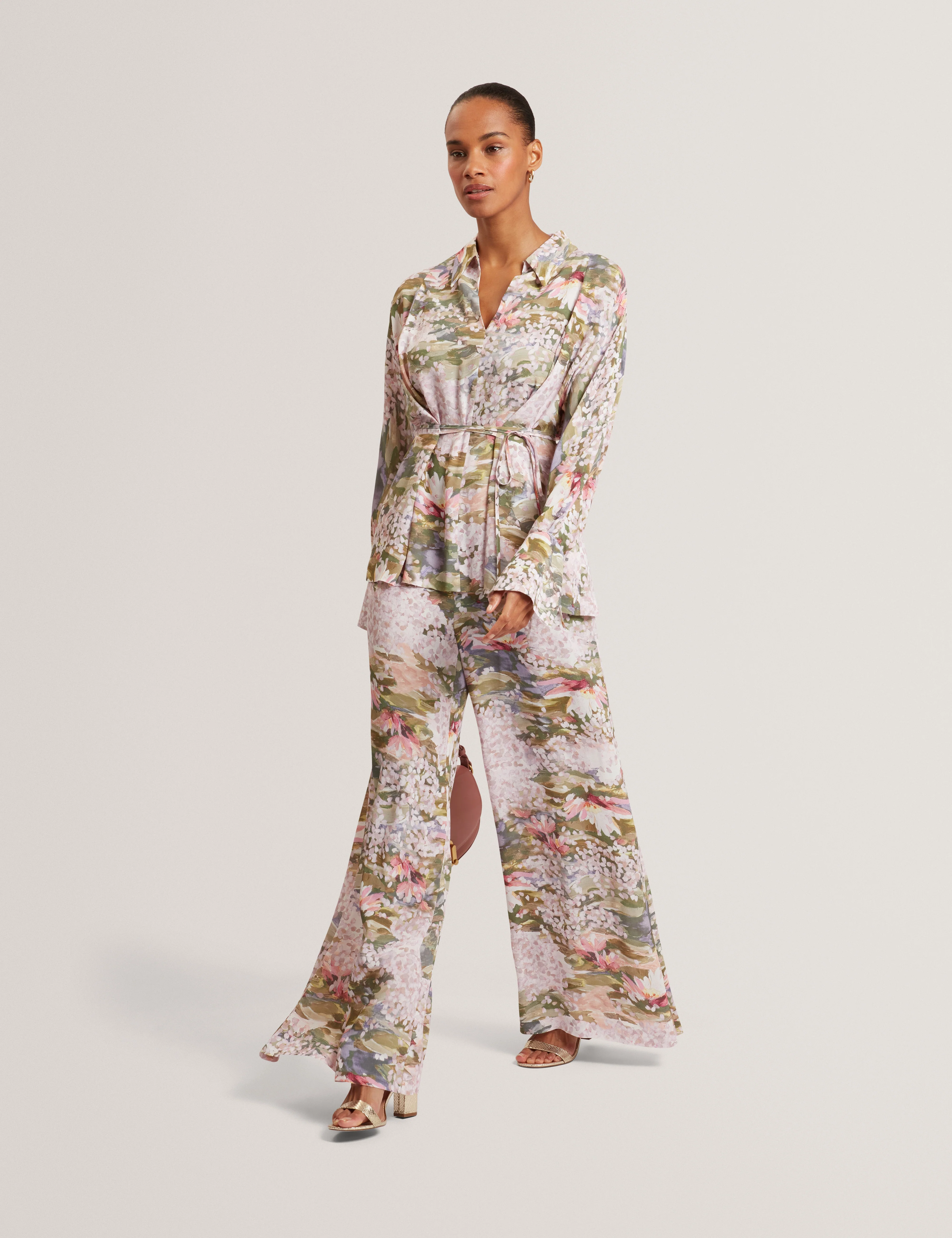 Spiree Wide Leg Printed Trousers Pink - Image 2