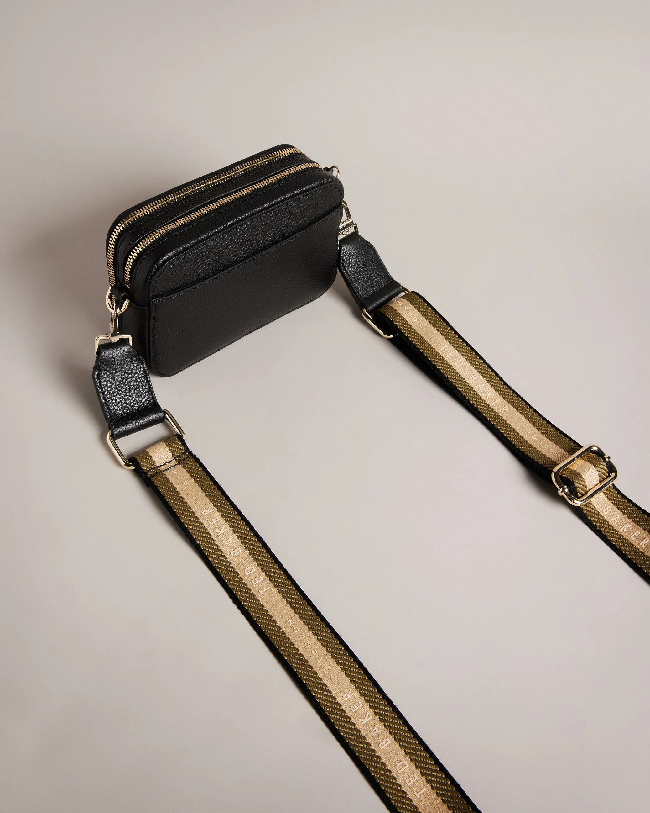 Stunna Mini Webbing Cross Body Bag Black - Image 3