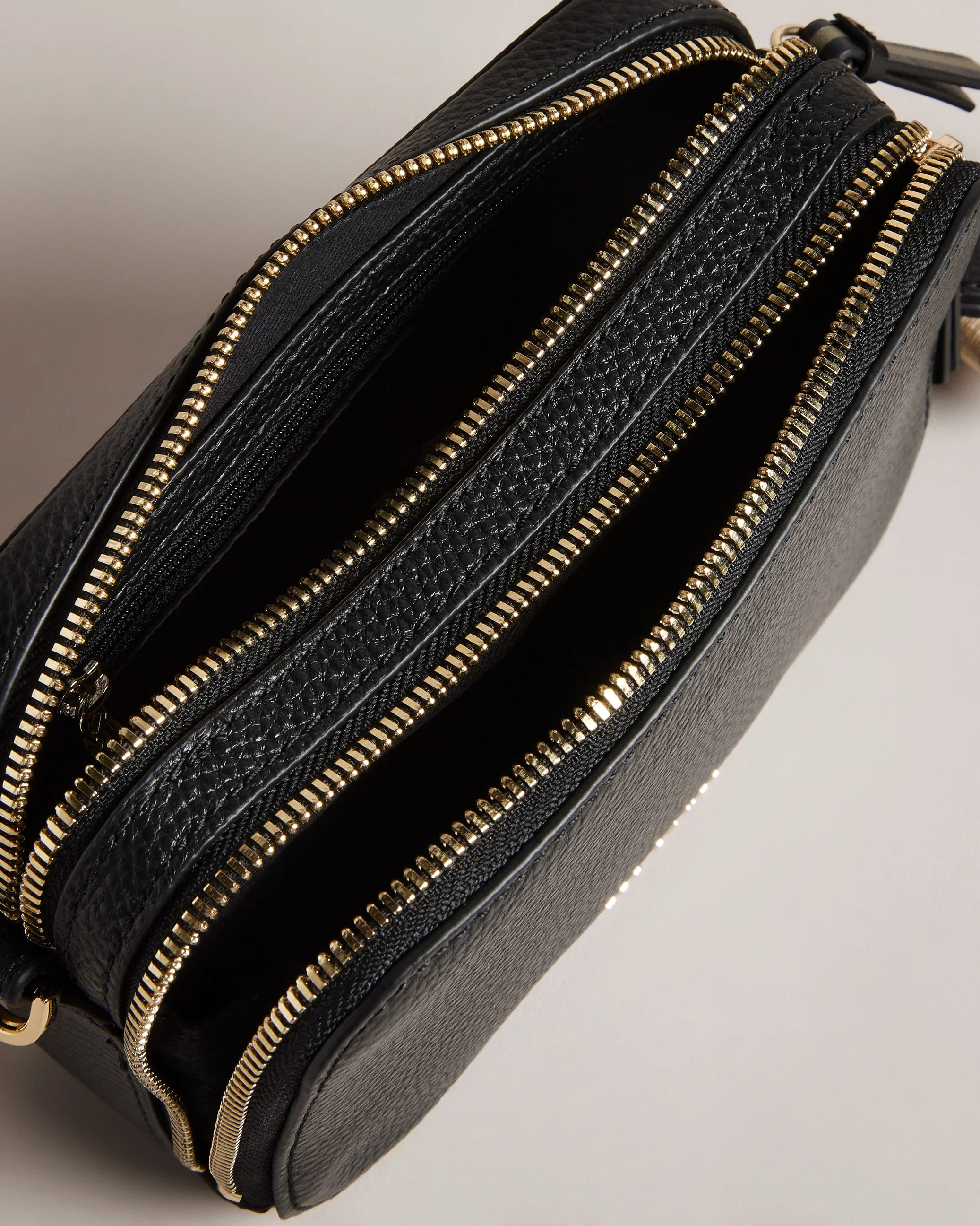 Stunna Mini Webbing Cross Body Bag Black - Image 4