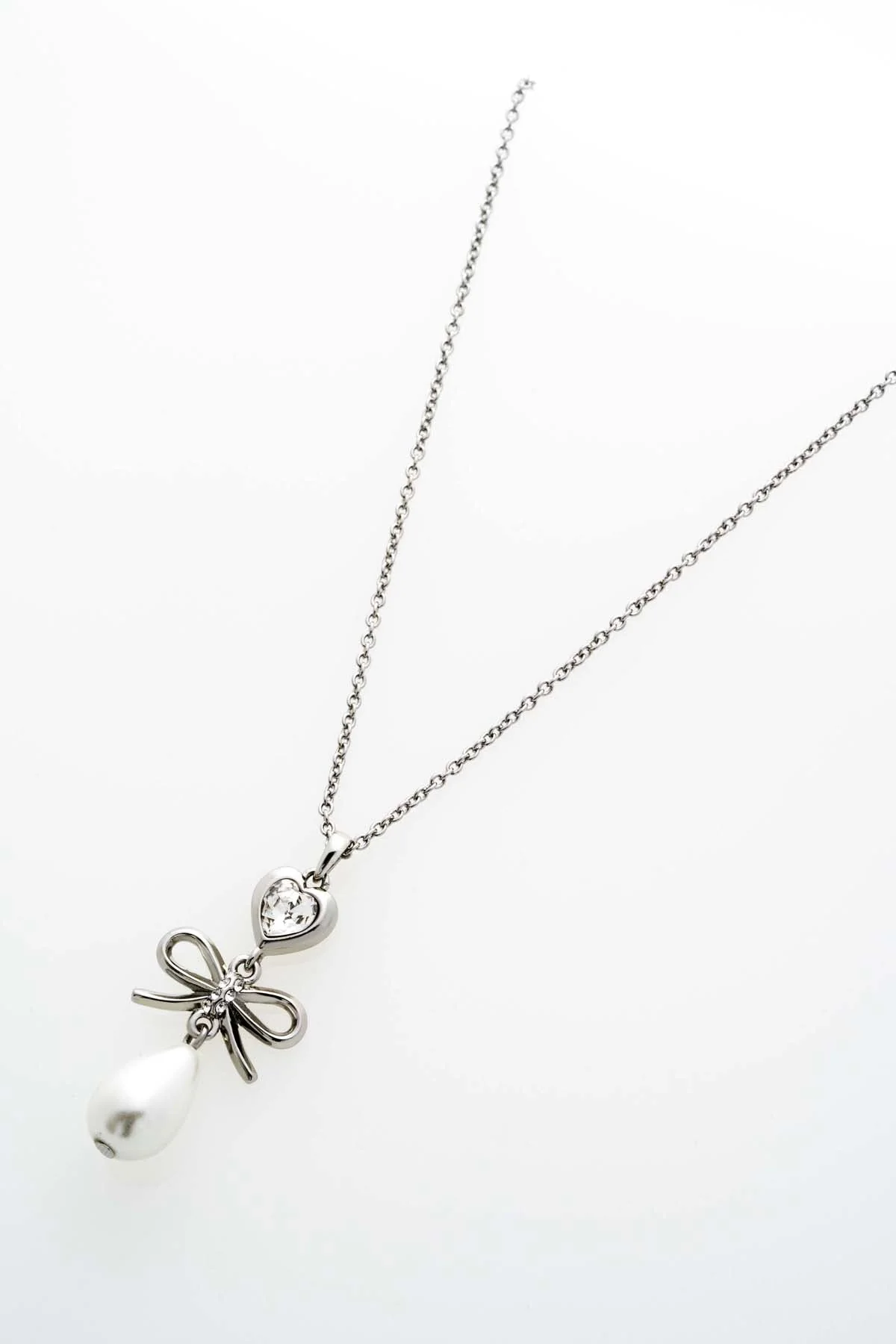 Imogen Icon Charm Heart Bow Pearl Drop Pearl - Image 3