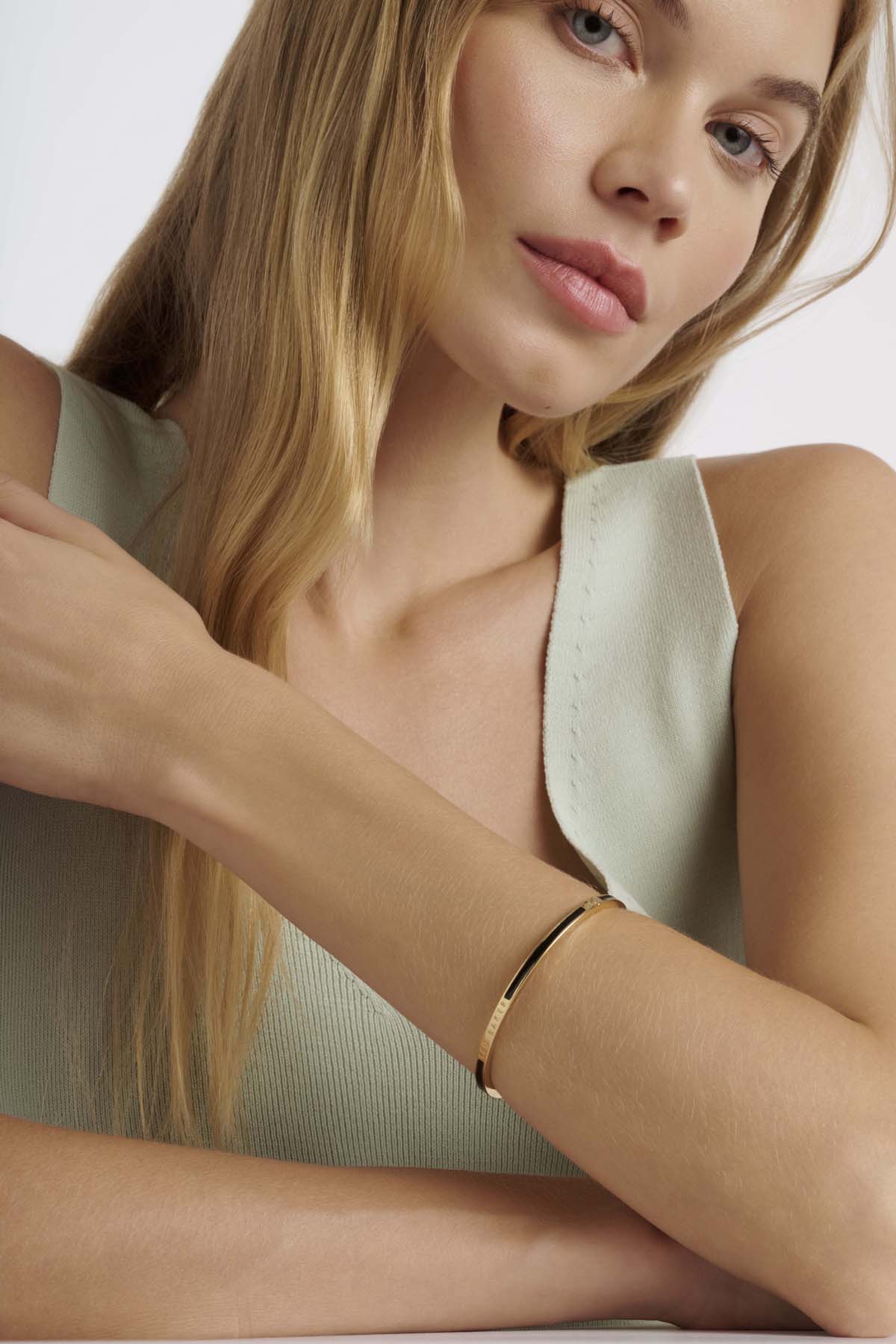 Roley Classic Colour Enamel Slim Bangle Black - Image 4