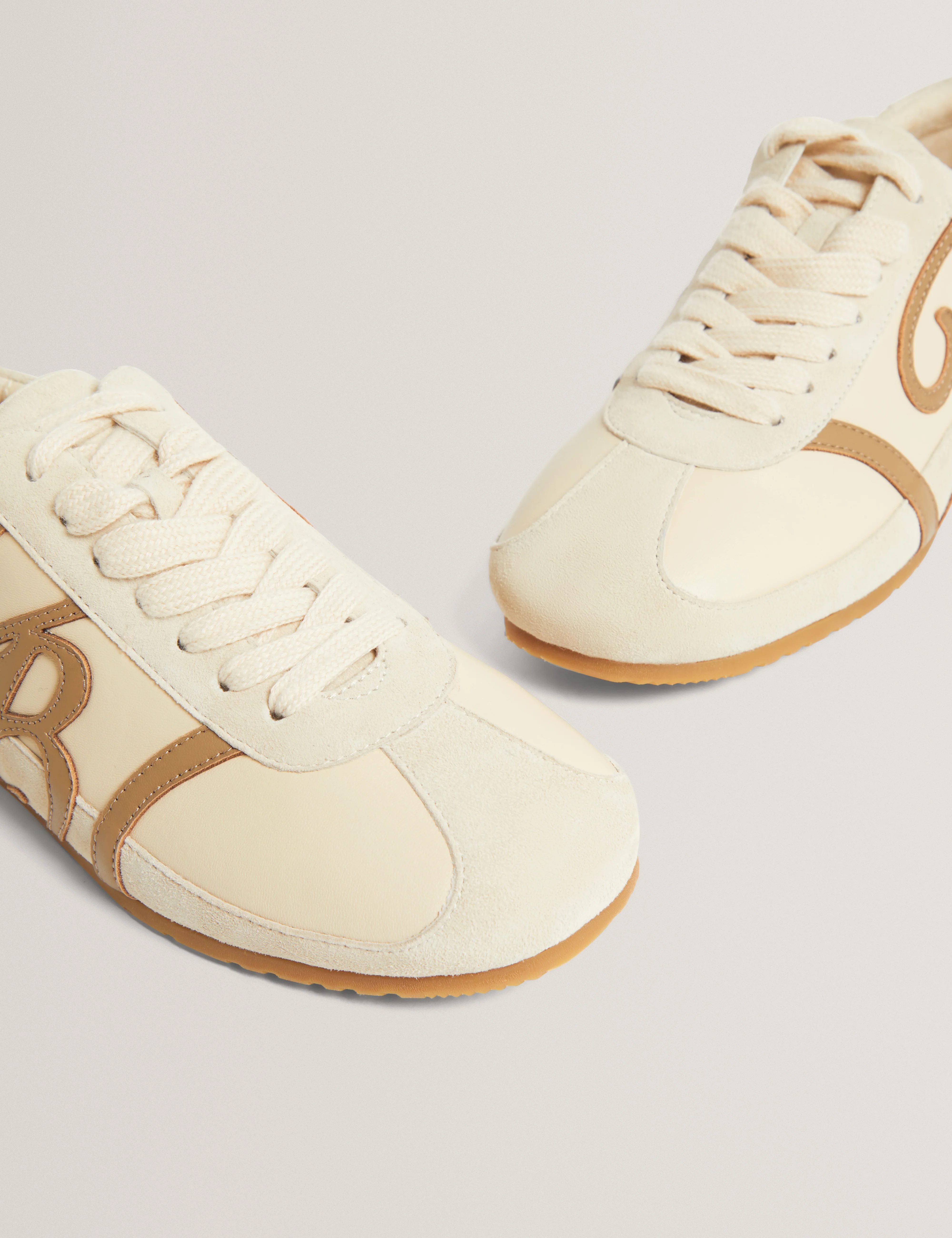 Tedison Tb Script Trainers Ivory - Image 2