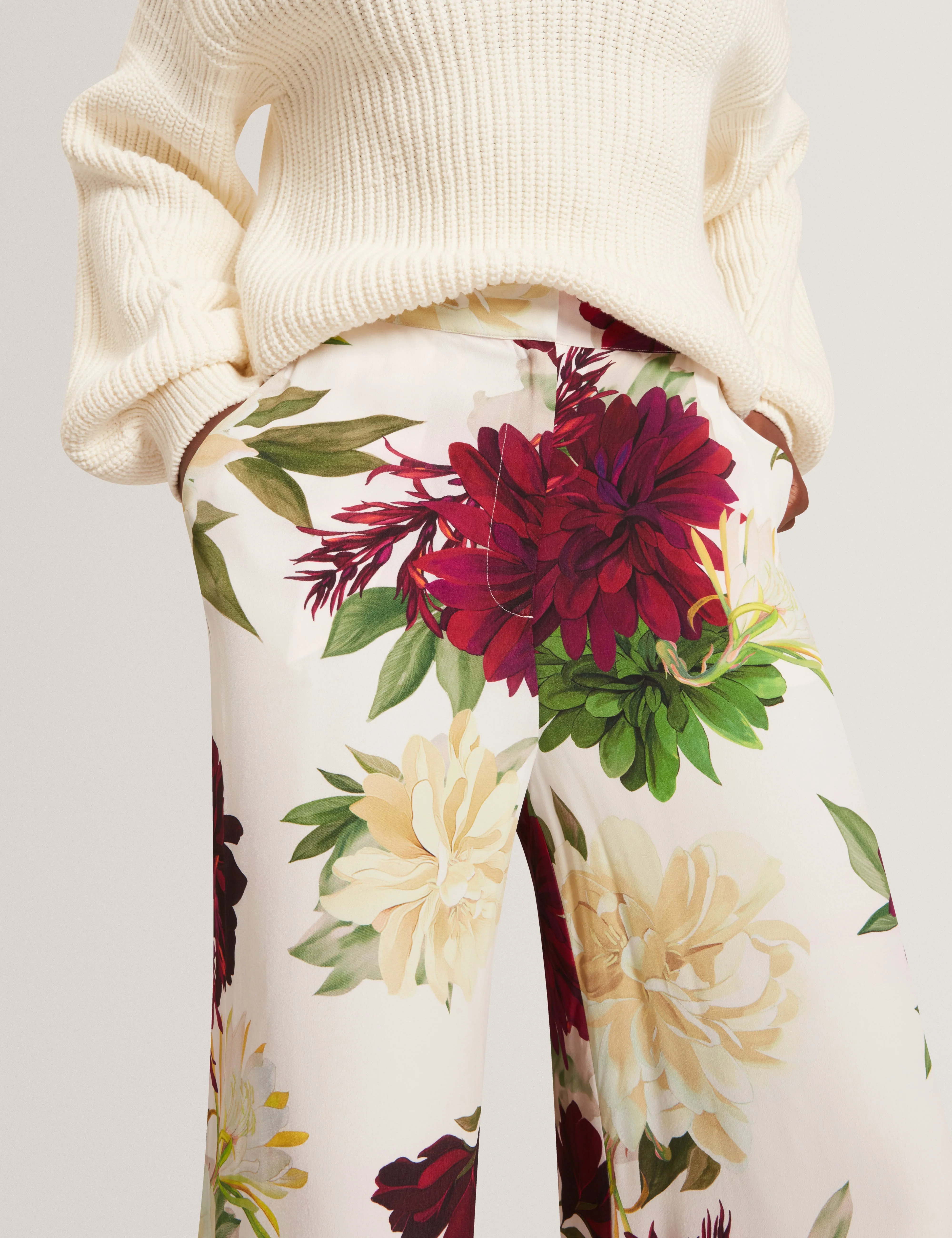 Tomasia Printed Trouser Ivory - Image 8