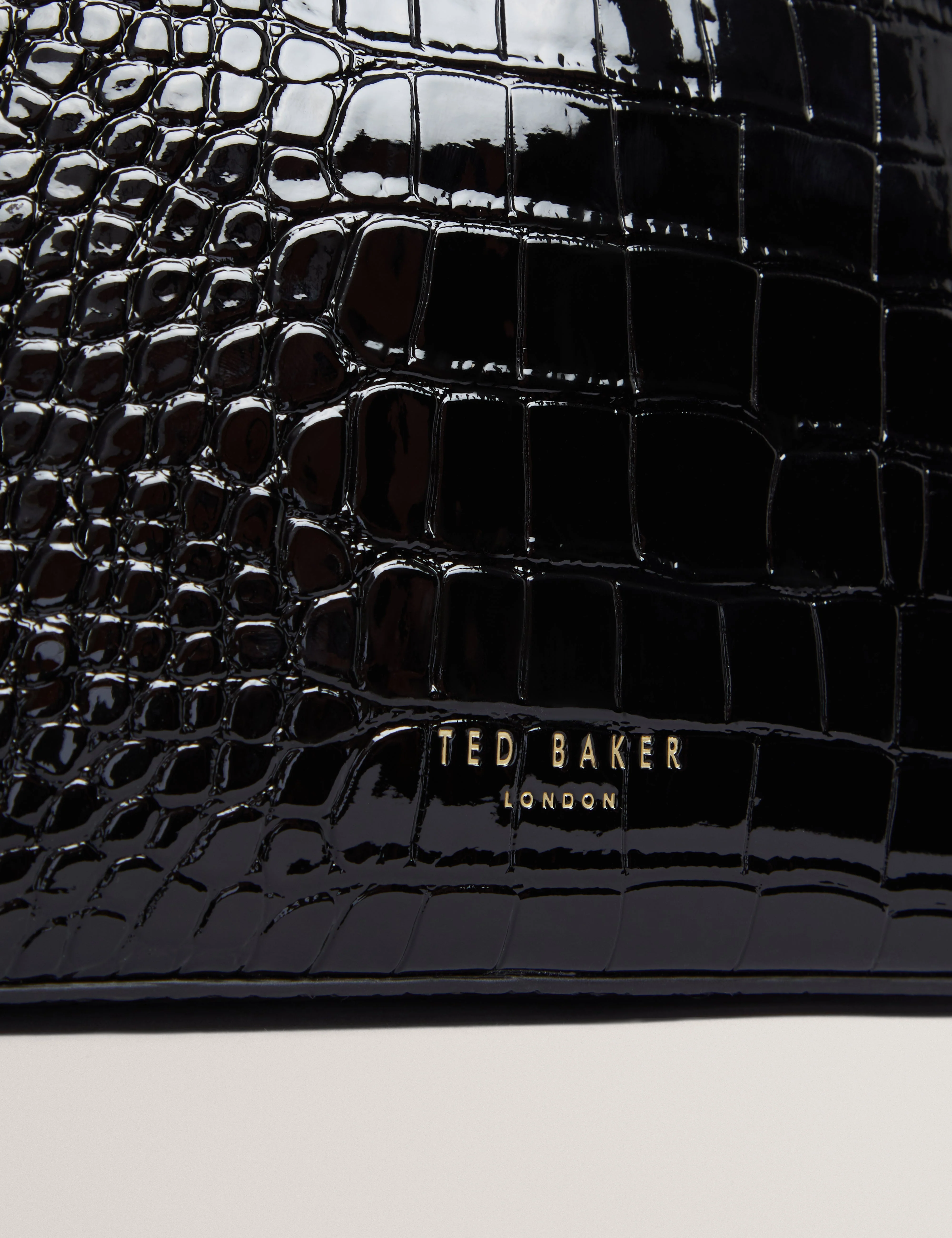 Valmma Croc Effect Small Washbag Black - Image 2