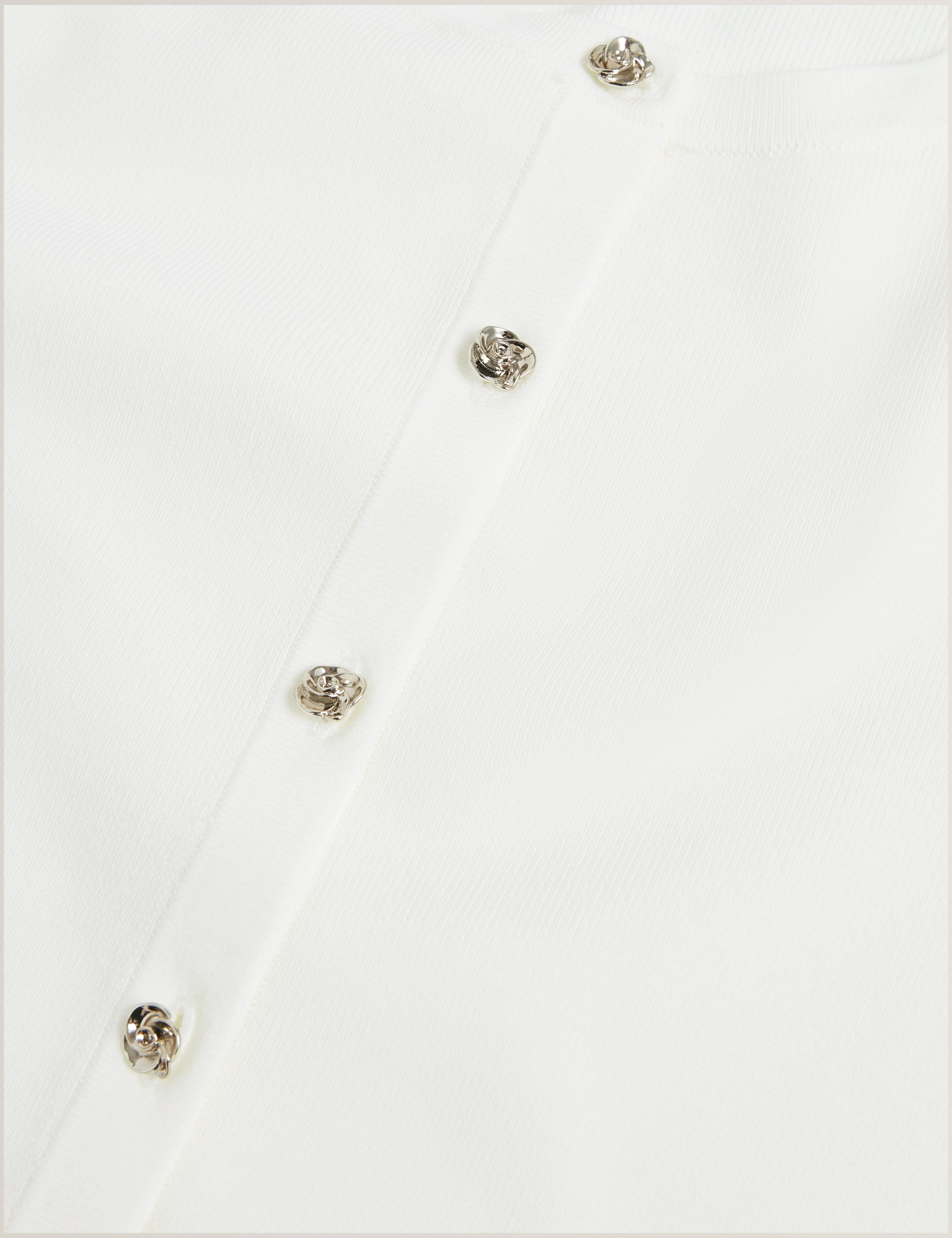 Vedla Cropped Crew Neck Cardigan Ivory - Image 3