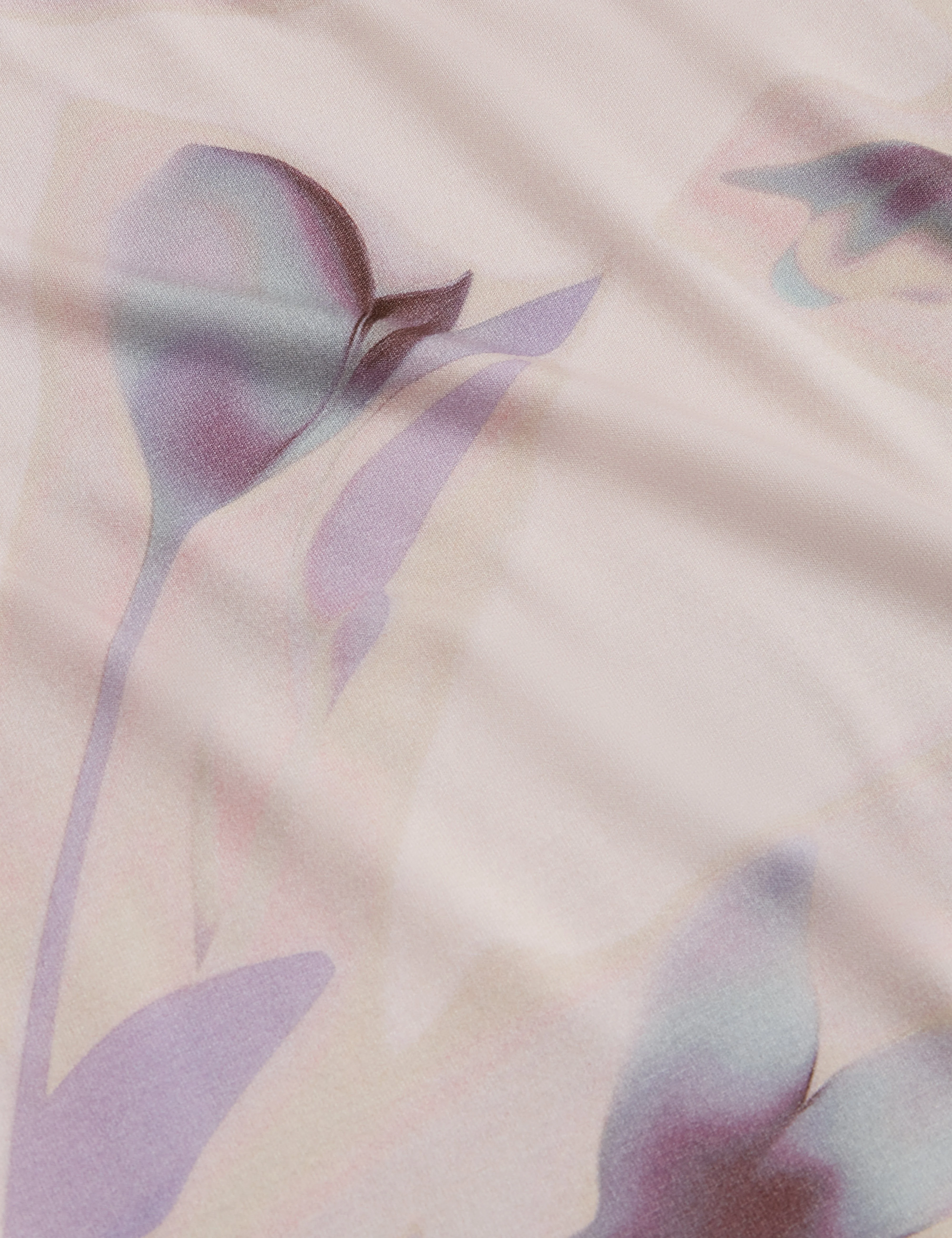 Velley Printed Fitted Tee Pink - Image 2