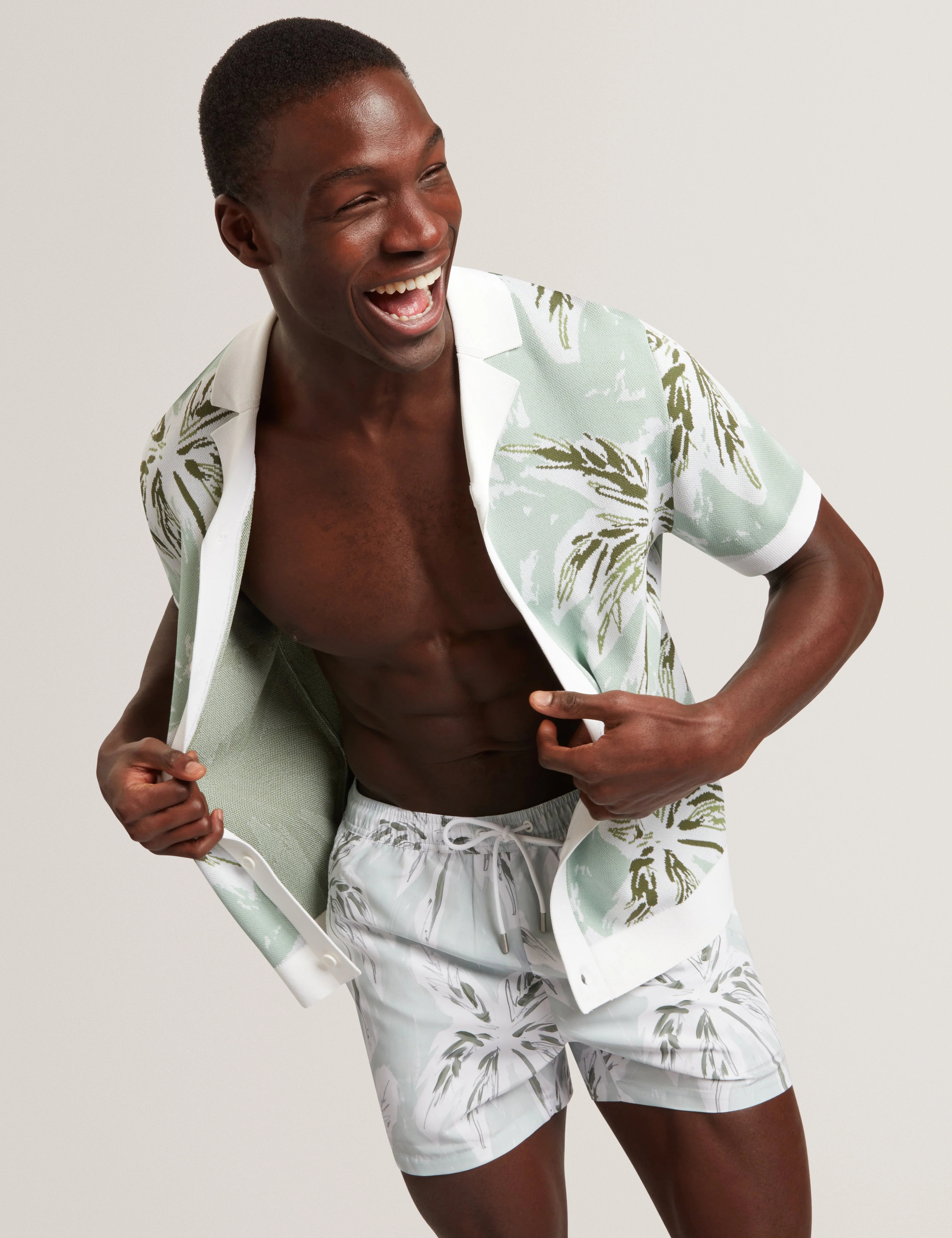 Verdes Palm Print Swim Short Lt-Green - Image 7