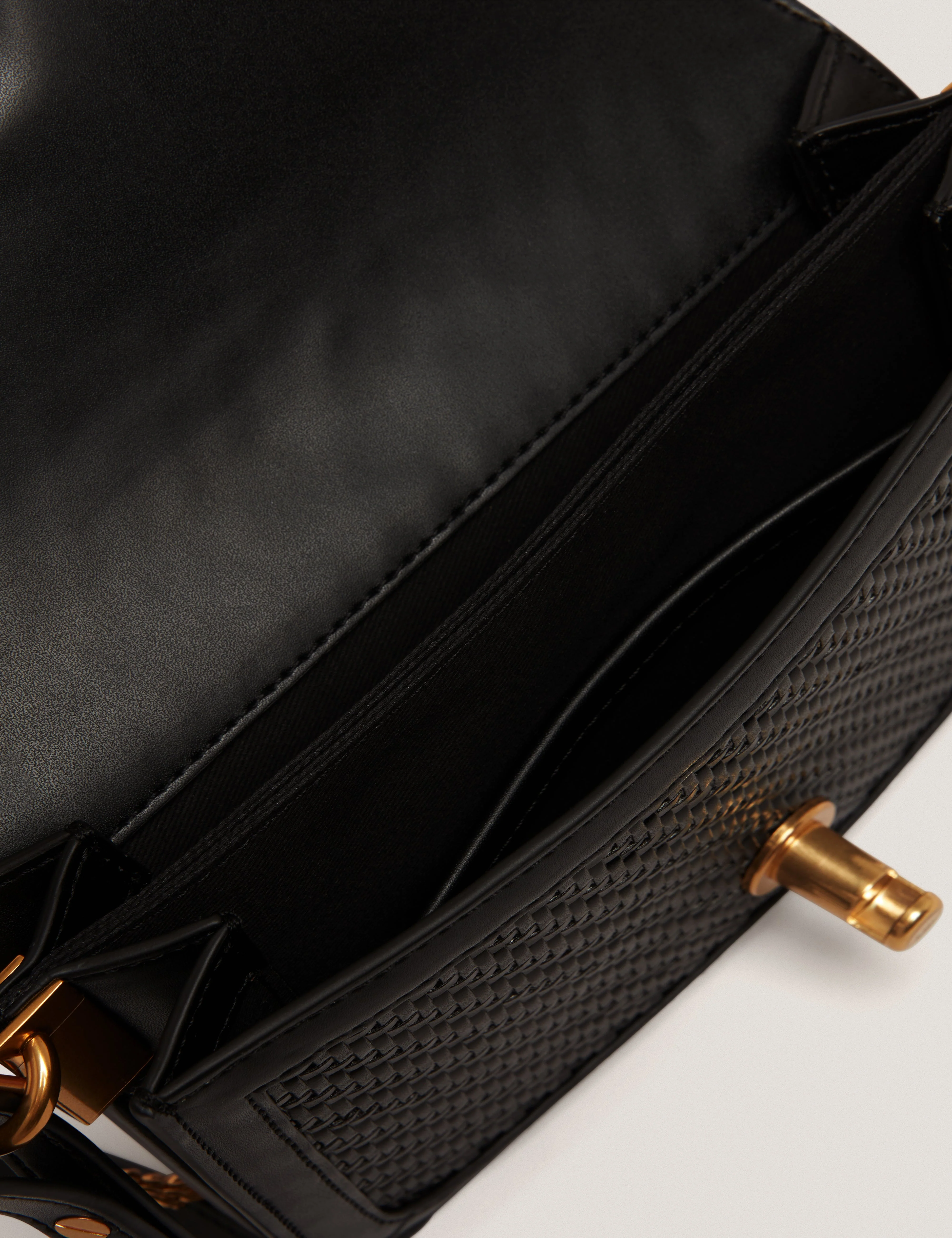 Walkerr Twist Lock Detail Woven Embossed Leather Black - Image 5