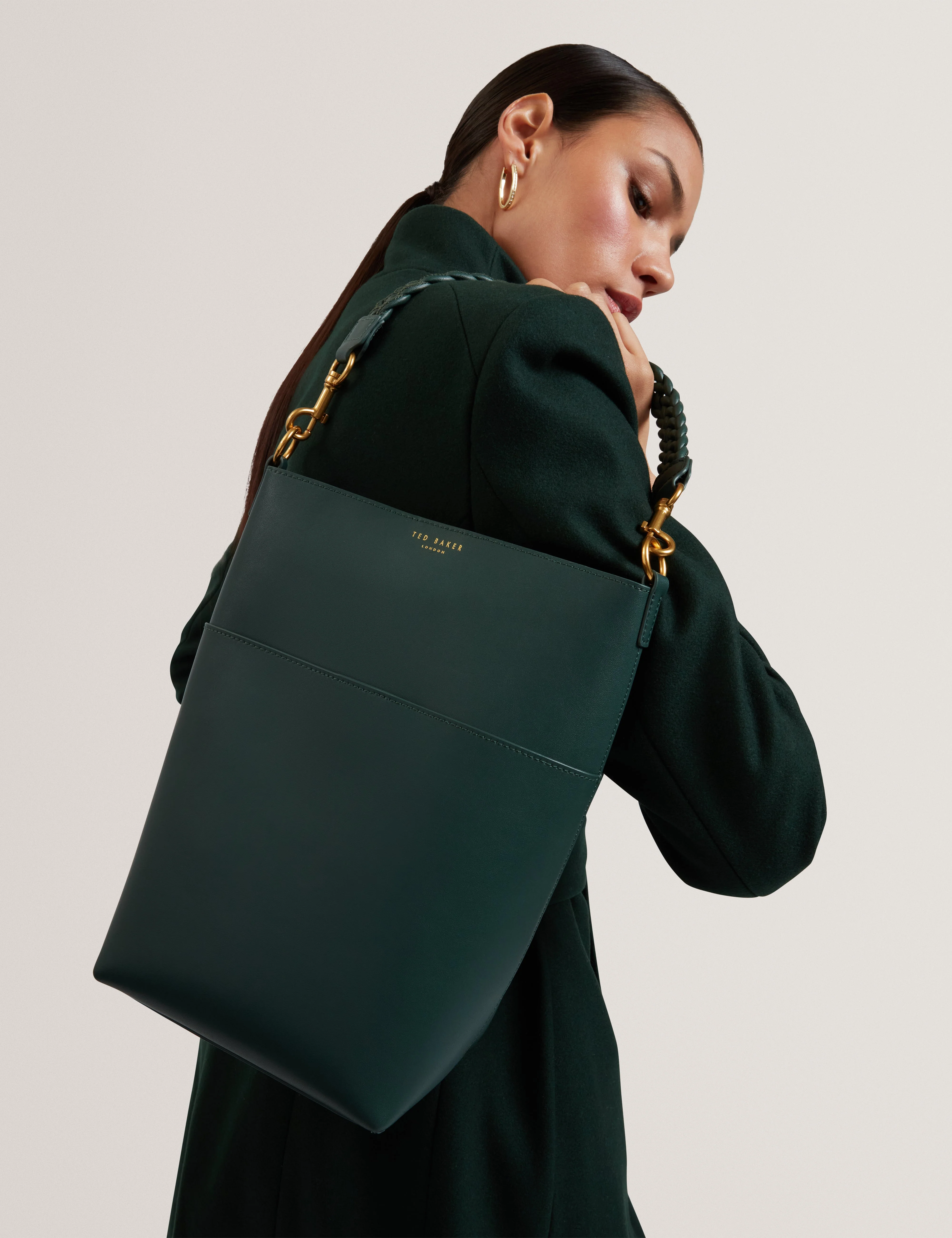 Wannda Weave Handle Leather Medium Bucket Bag Green - Image 2
