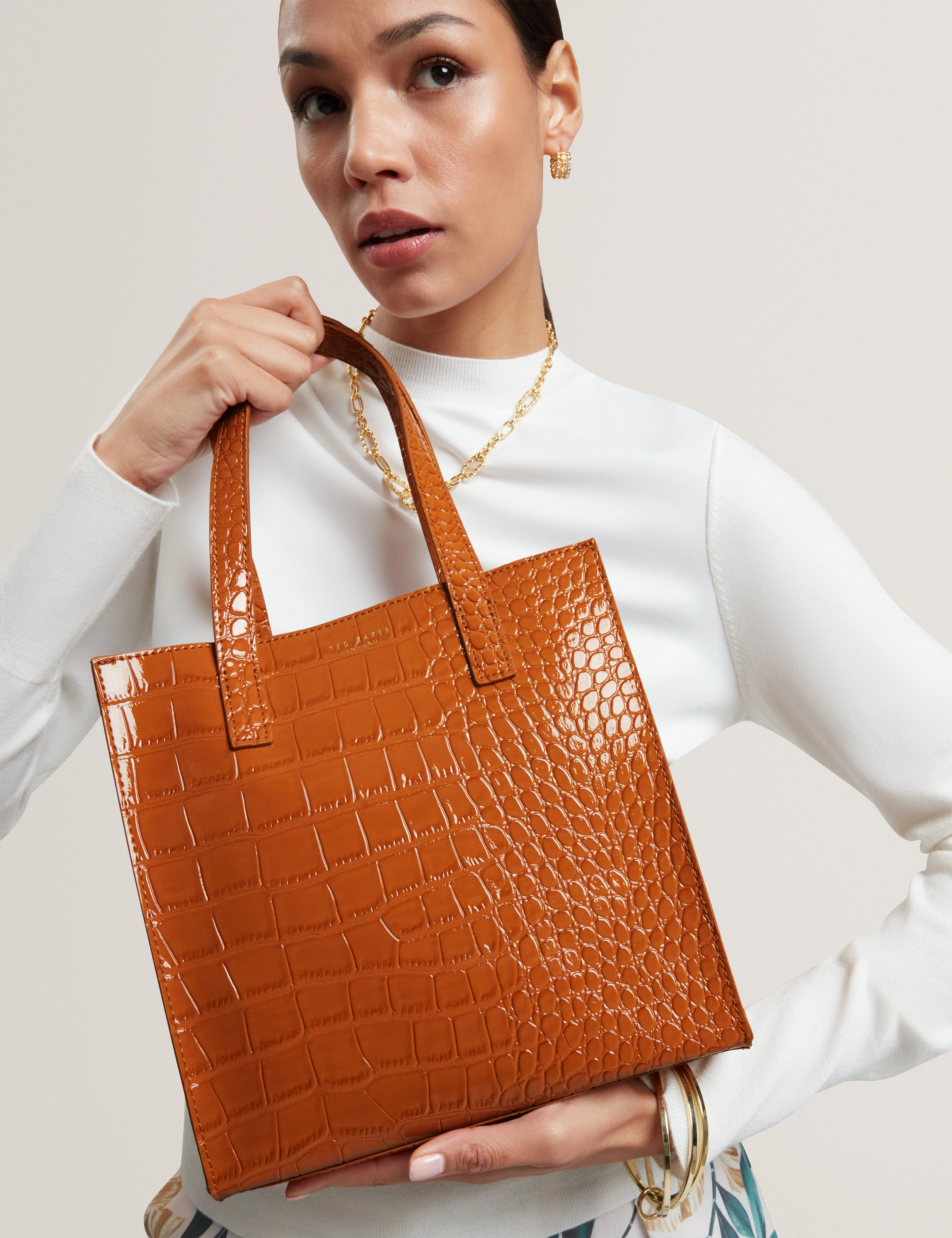 Wenonaa Croc Effect Small Icon Bag Tan - Image 2