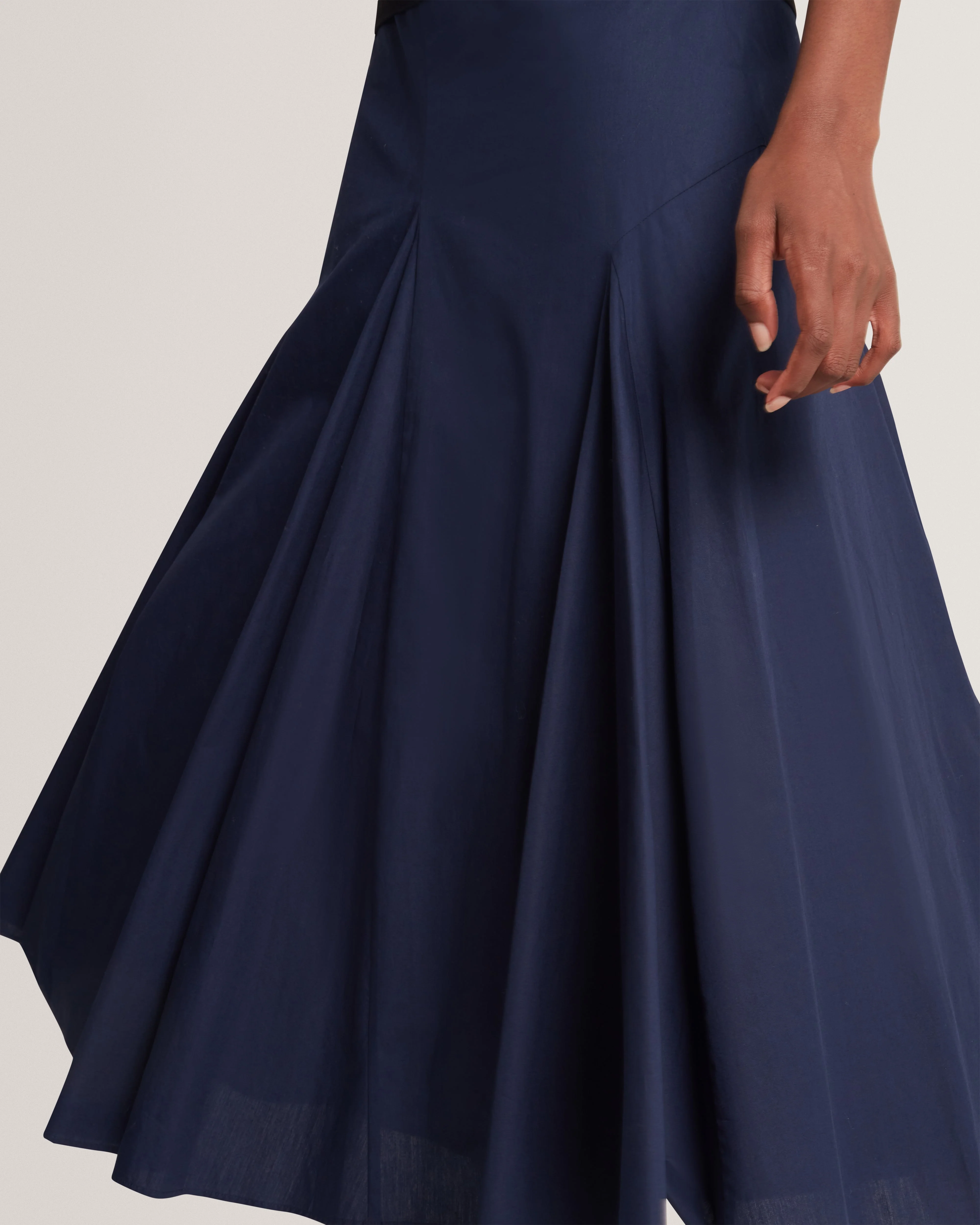Zanzah Cotton Poplin Midi Skirt Navy - Image 4