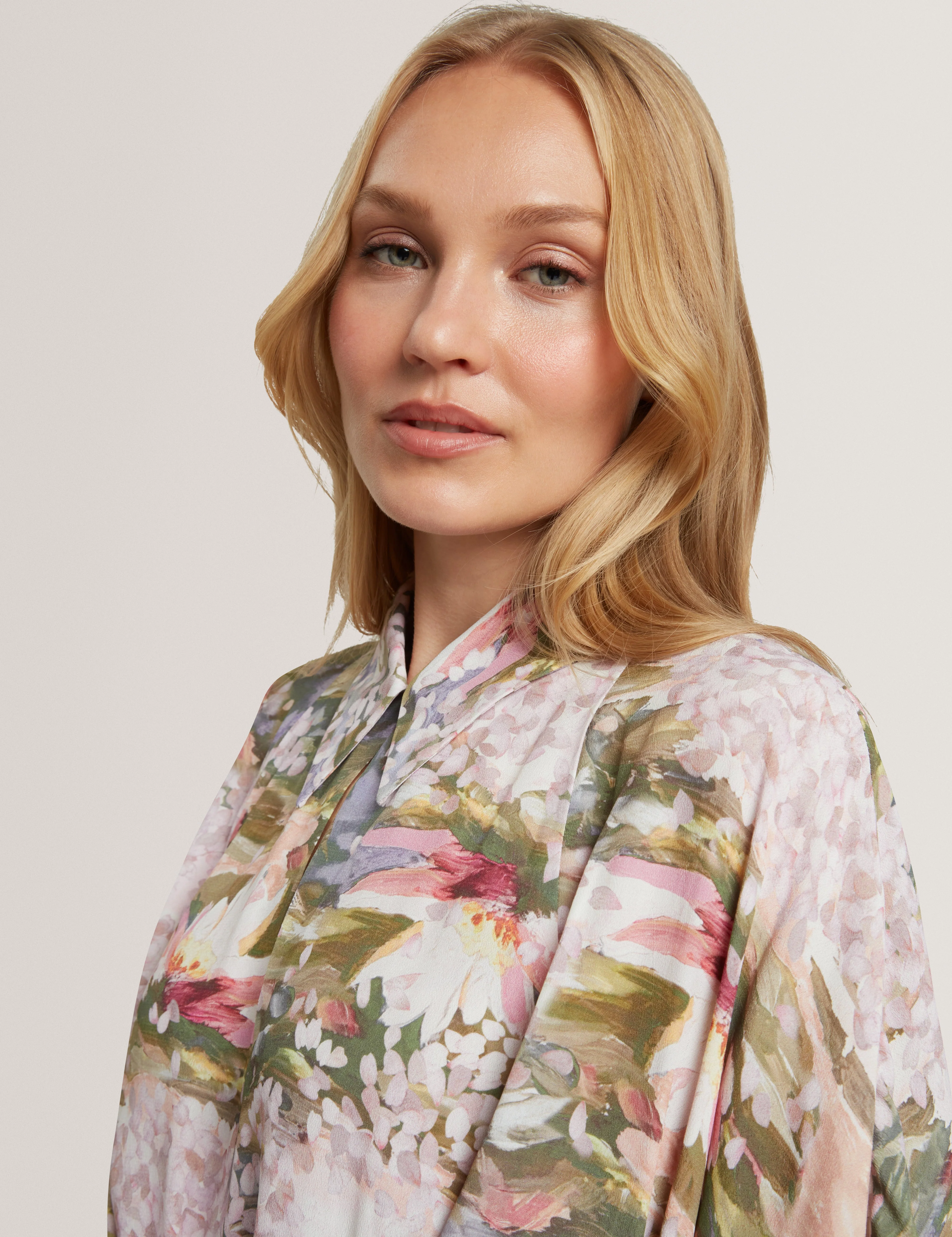 Zarlah Printed Tie Detail Midi Shirt Dress Pink - Image 4