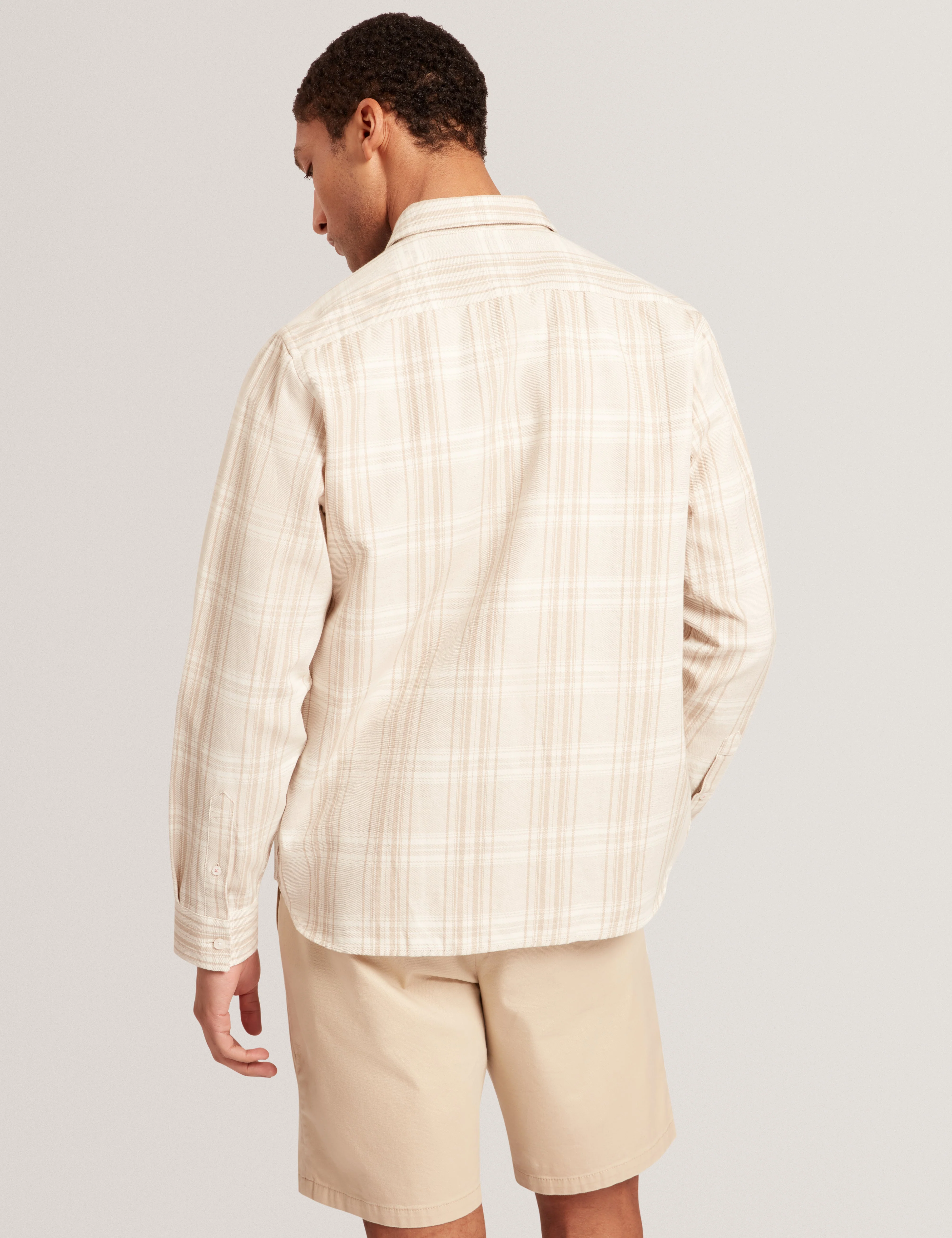 Zeuso Long Sleeve Linen Blend Oversized Check Shirt Taupe - Image 5