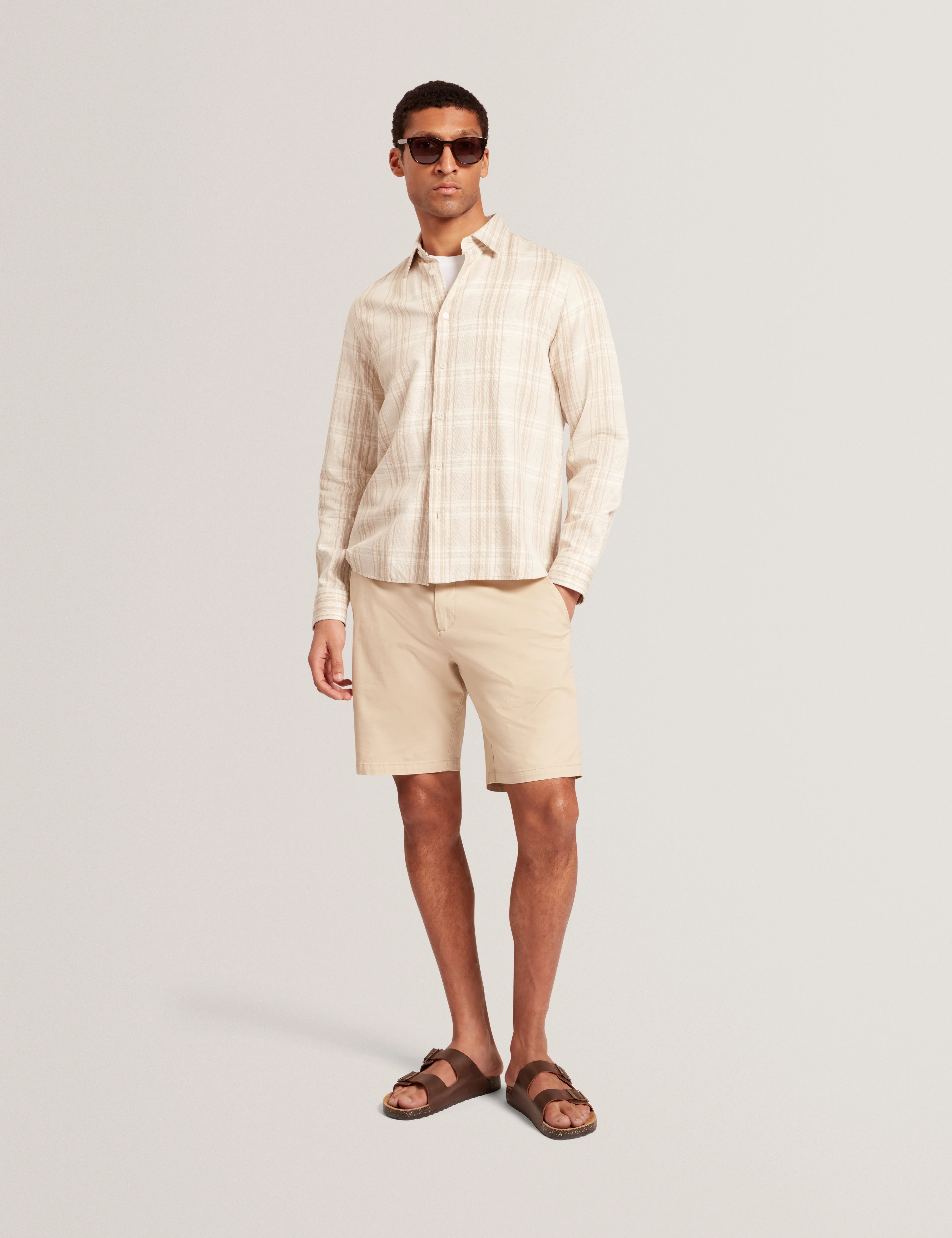Zeuso Long Sleeve Linen Blend Oversized Check Shirt Taupe - Image 7