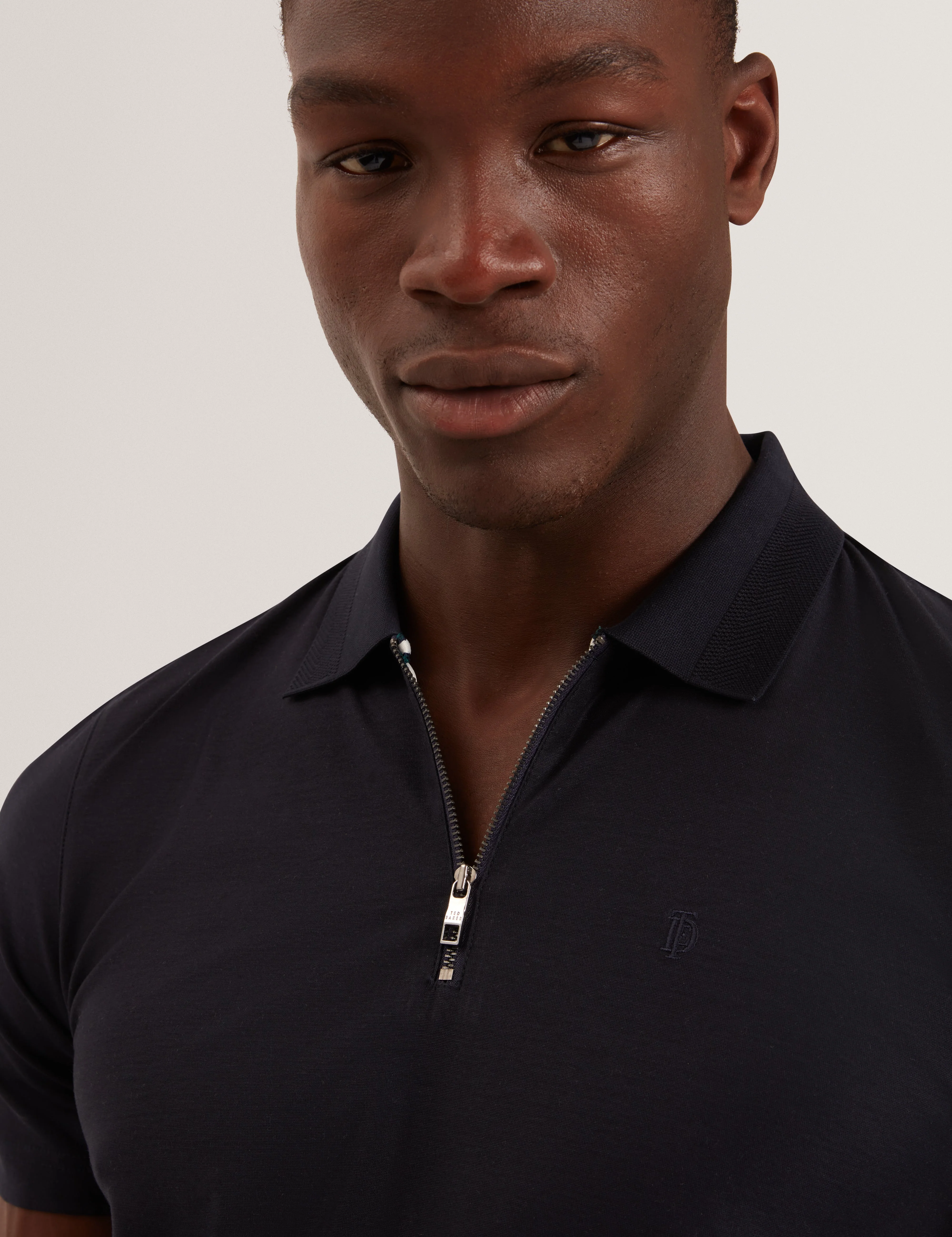 Zorin Short Sleeve Herringbone Panel Zip Polo Navy - Image 4